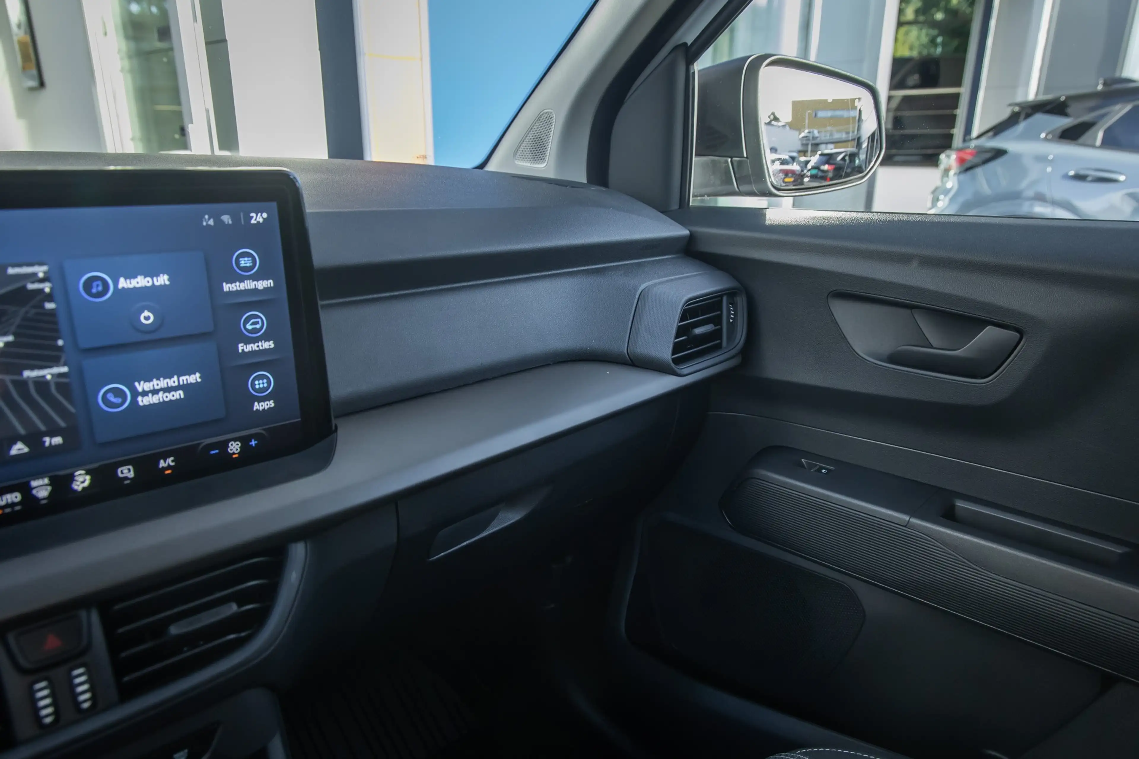 Ford E-Transit Cour. Trend 44 kWh | Trekhaak | Apple Carplay/Andr — photo 25