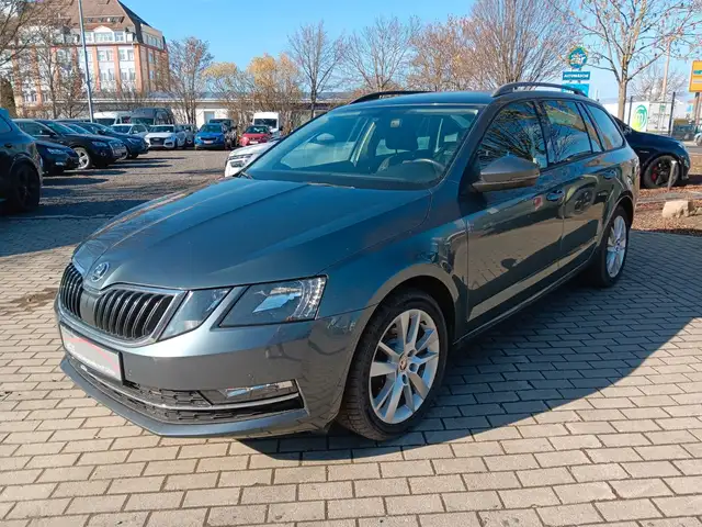 Skoda Octavia Combi Clever Klima Sitzh. Apple CarPlay