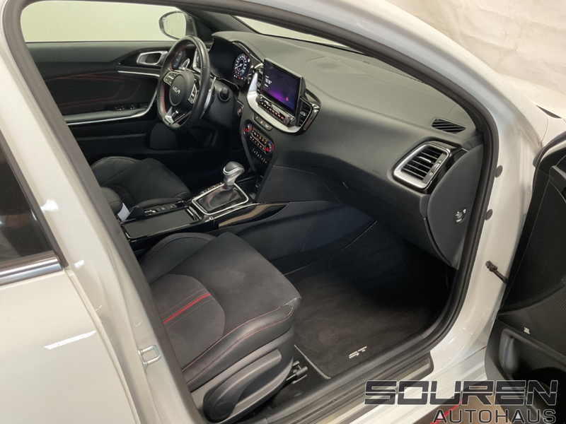 Kia ProCeed / pro_cee'd 1.6T-GDI GT Panoramadach Komfort BASTUCK — photo 6