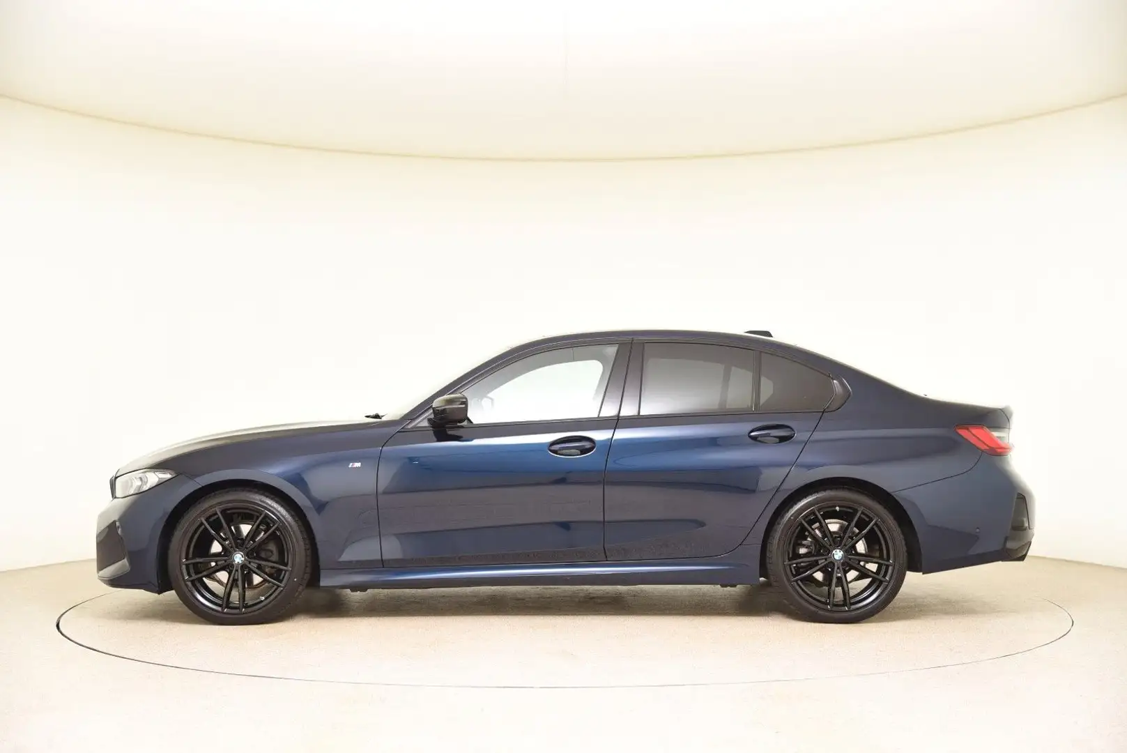 BMW 320 d xDrive M Sport DriveAssProf ACC *UVP:71.450 Blau - 2