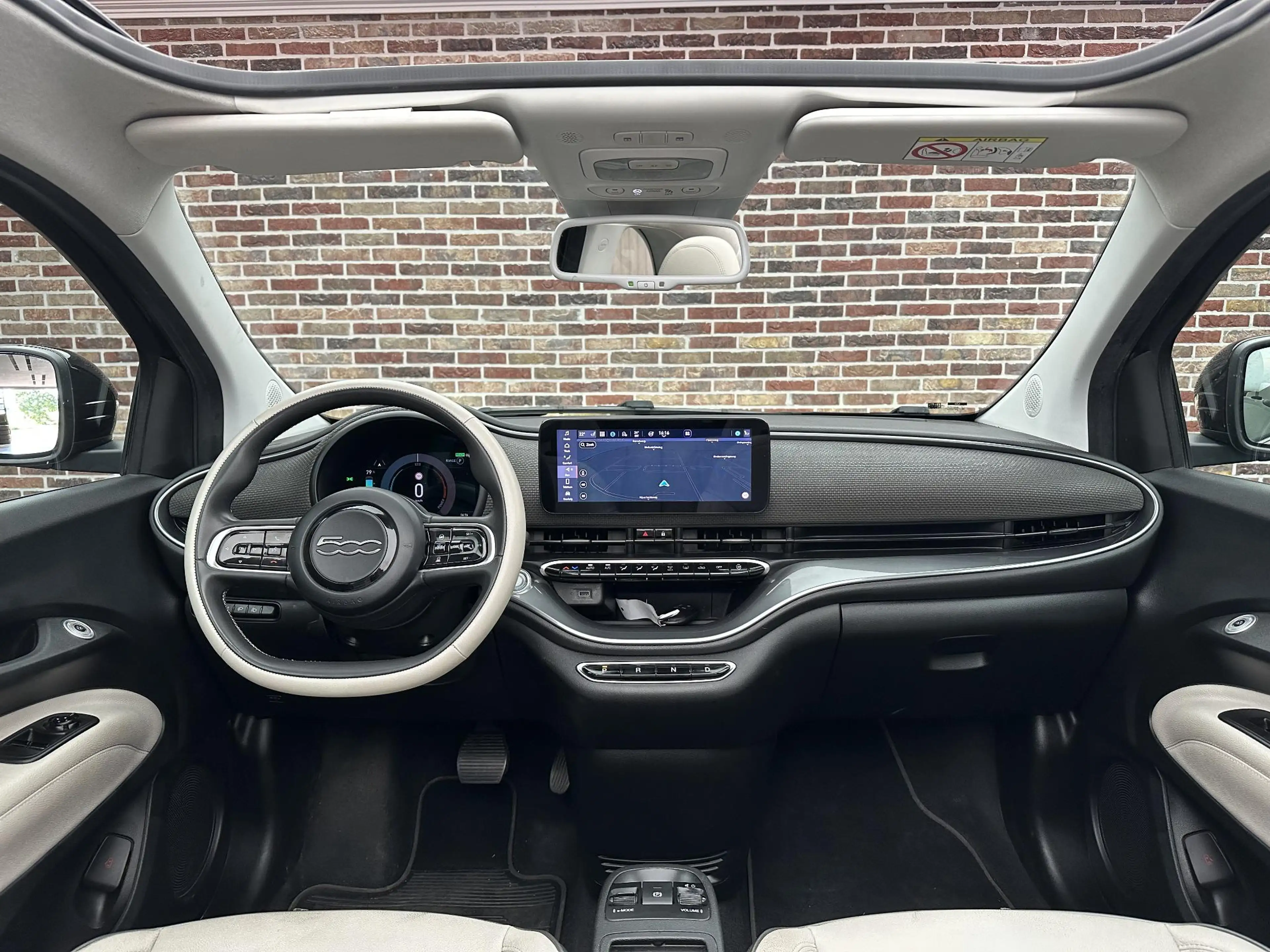 Fiat 500C RED 42 kWh Cabrio Elektrisch — photo 11