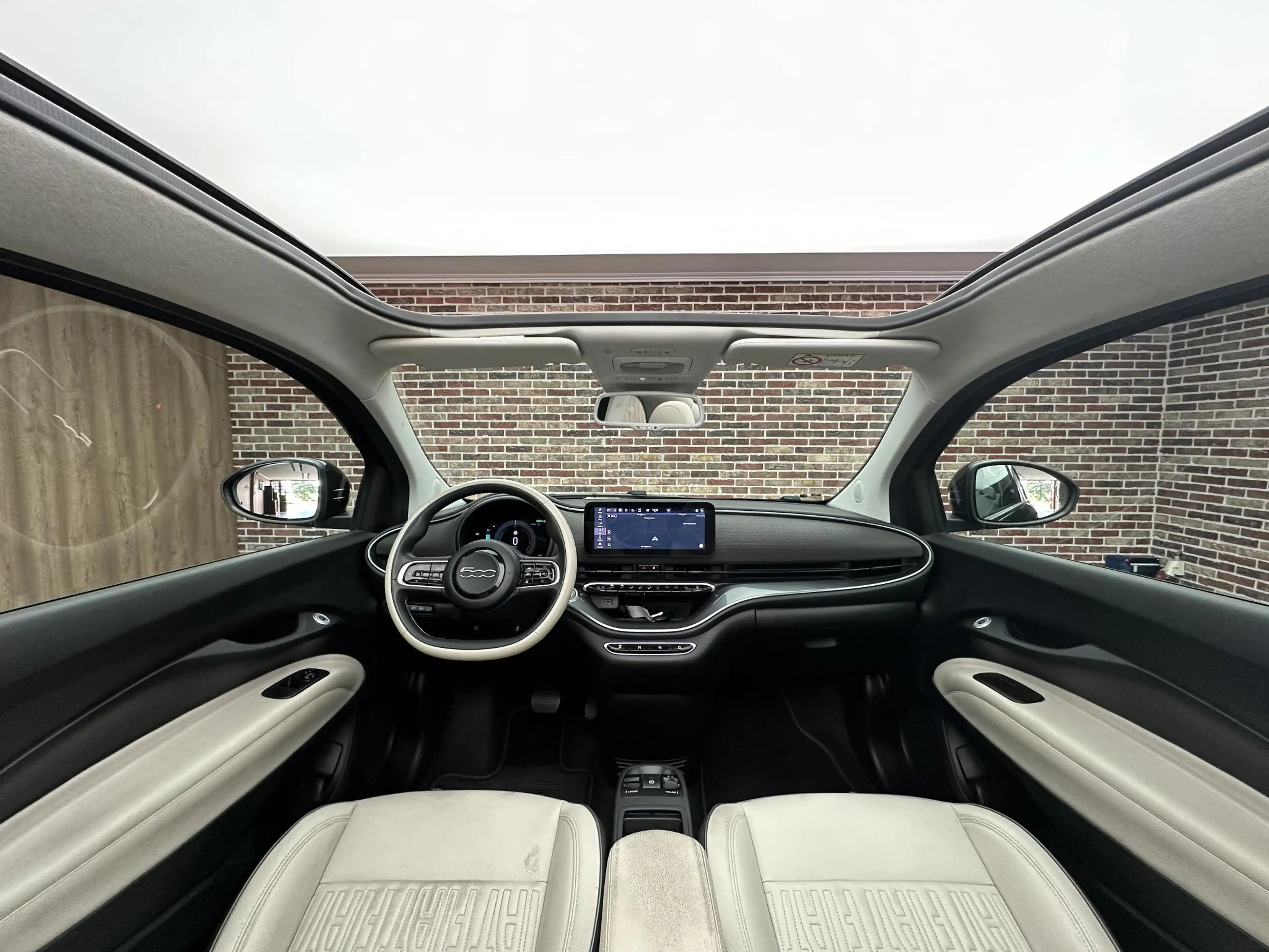 Fiat 500C RED 42 kWh Cabrio Elektrisch — photo 10