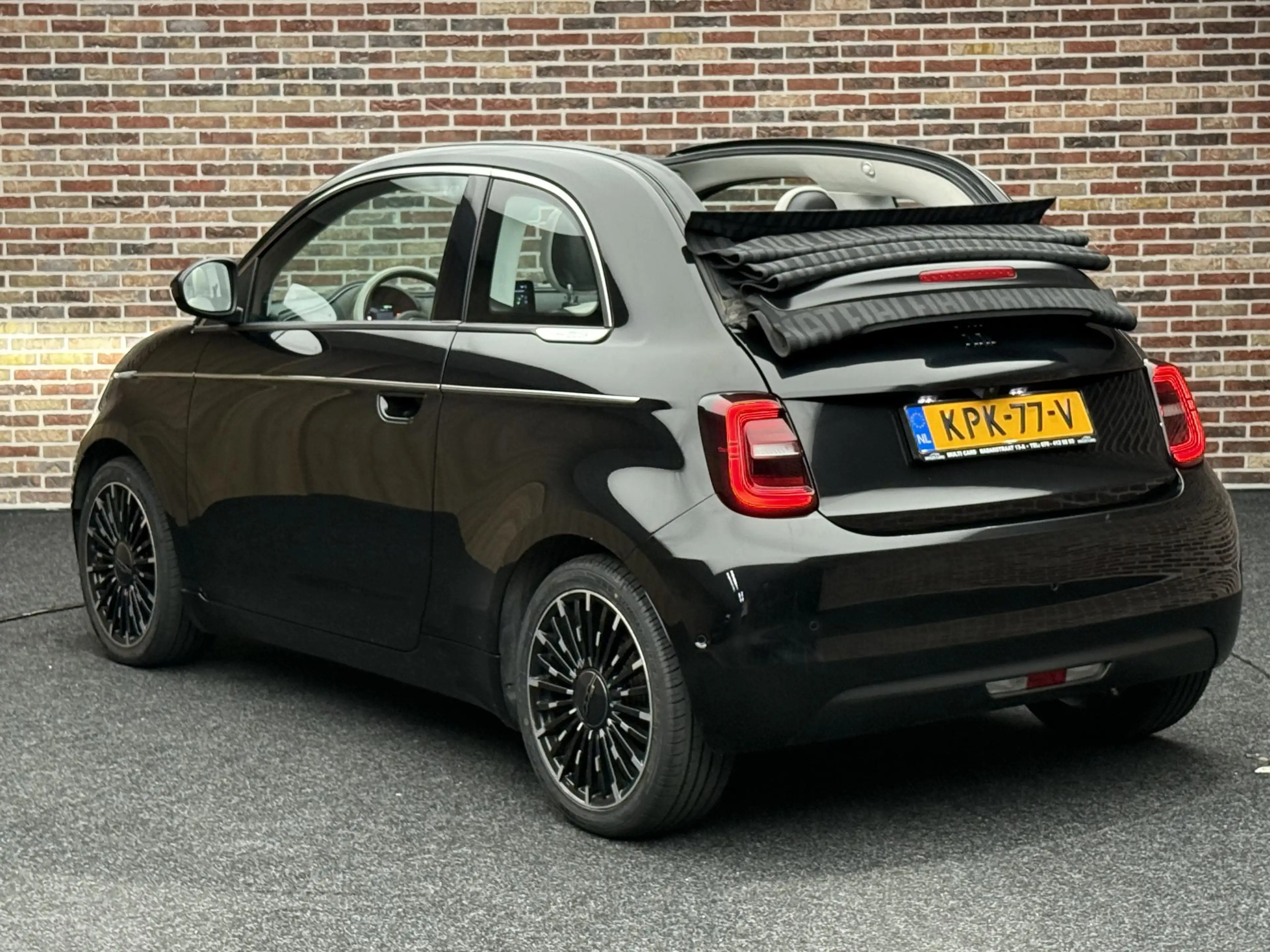 Fiat 500C RED 42 kWh Cabrio Elektrisch — photo 8