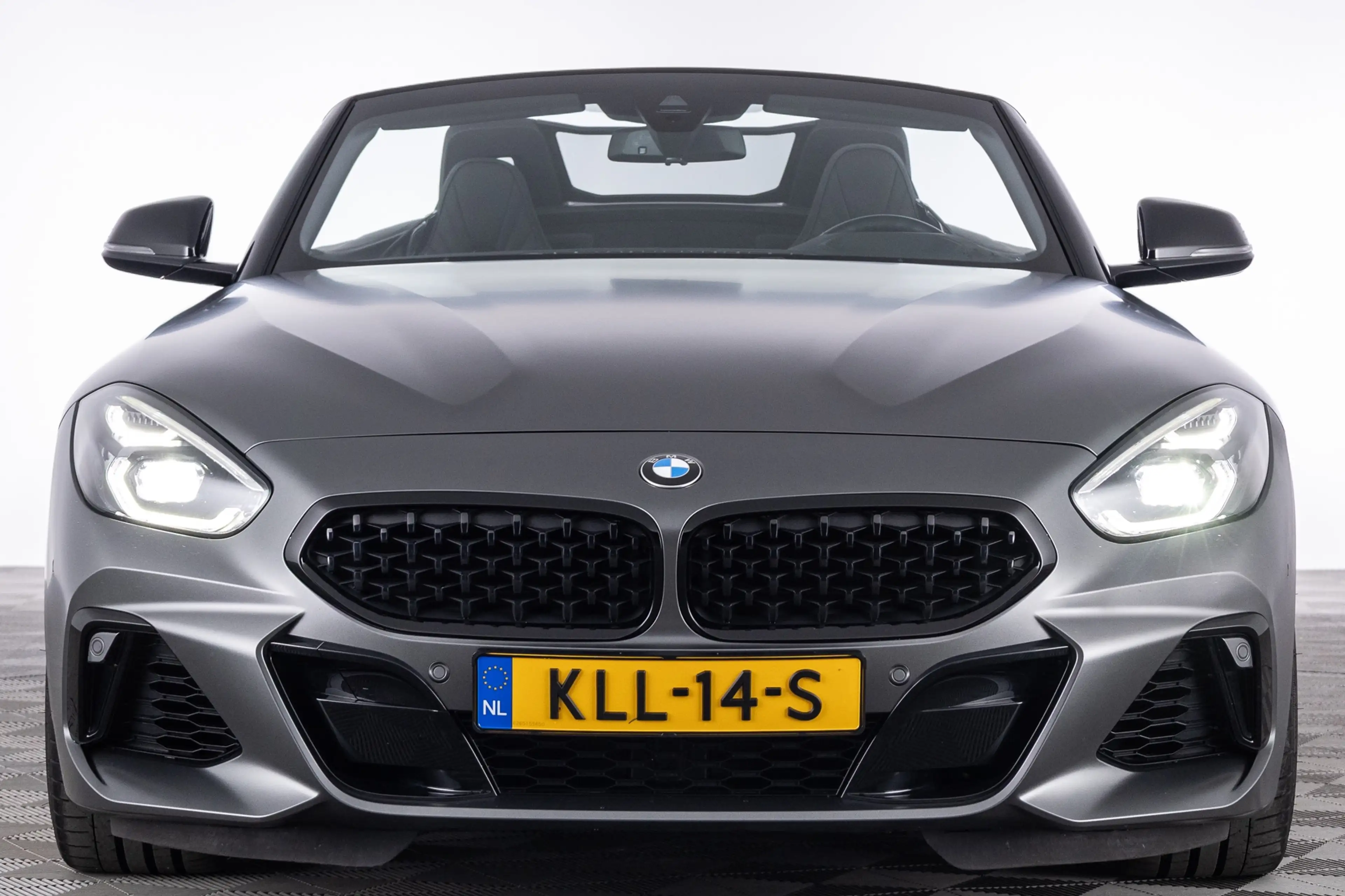 BMW Z4 Roadster M40i High Executive M-Sport Frozen Grey|H — photo 6