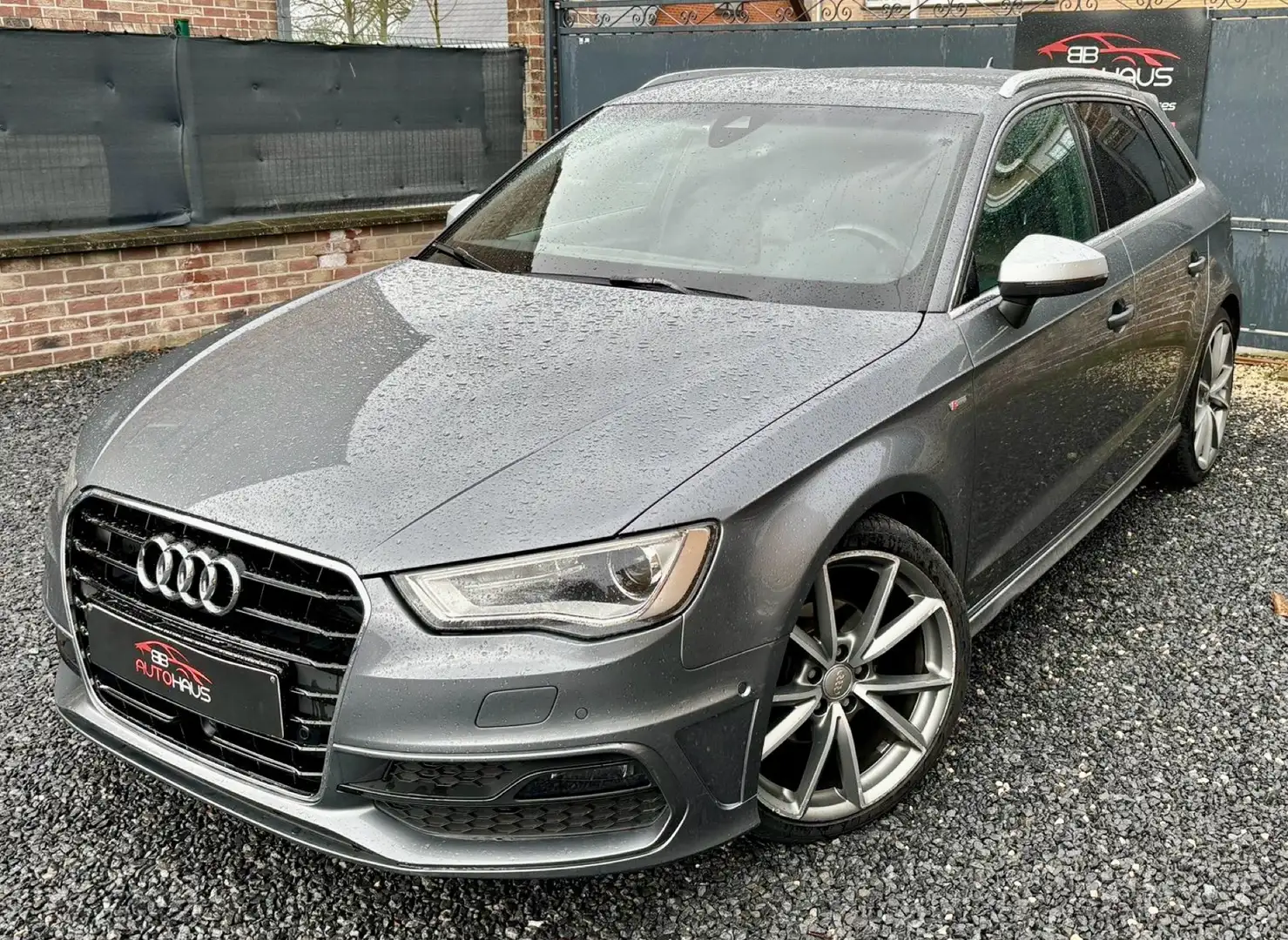 Audi A3 2.0 TDi Ambition S line tronic Grijs - 1