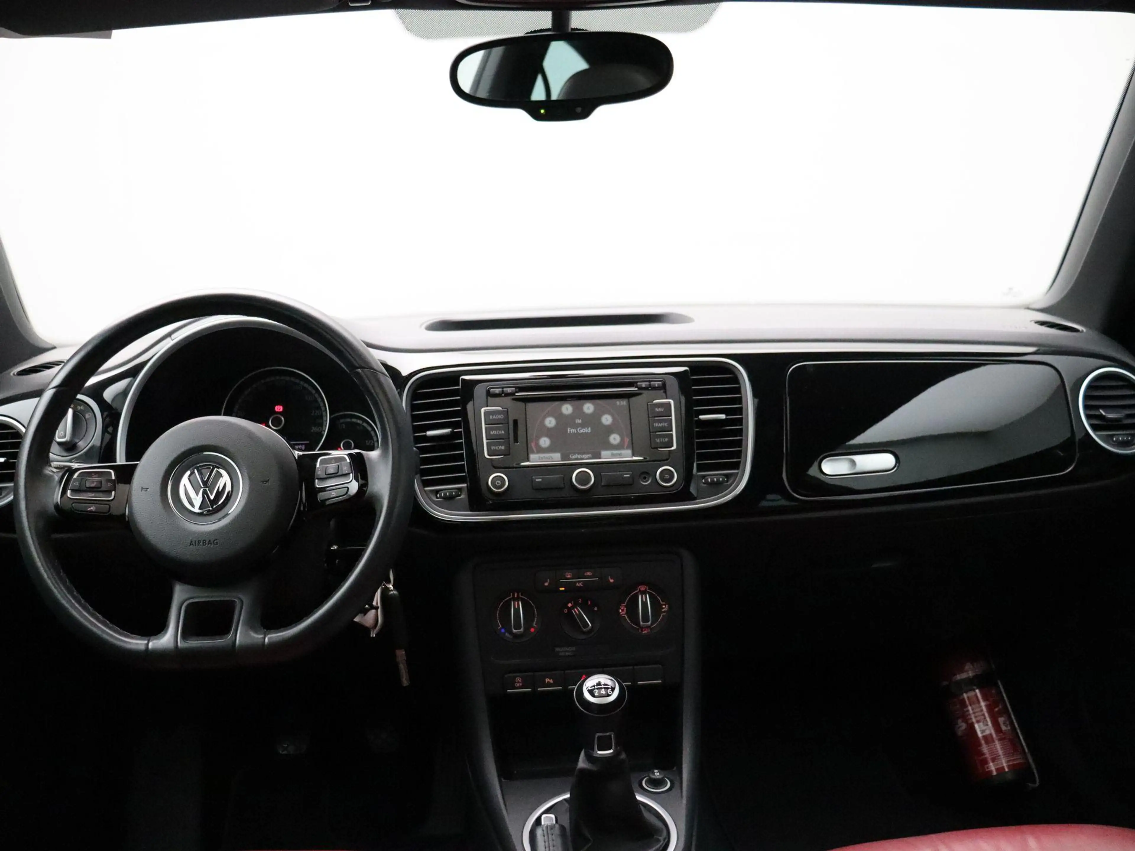 Volkswagen Beetle 1.2 TSi Design | PDC A | Panodak | Zetelverwarming — photo 25
