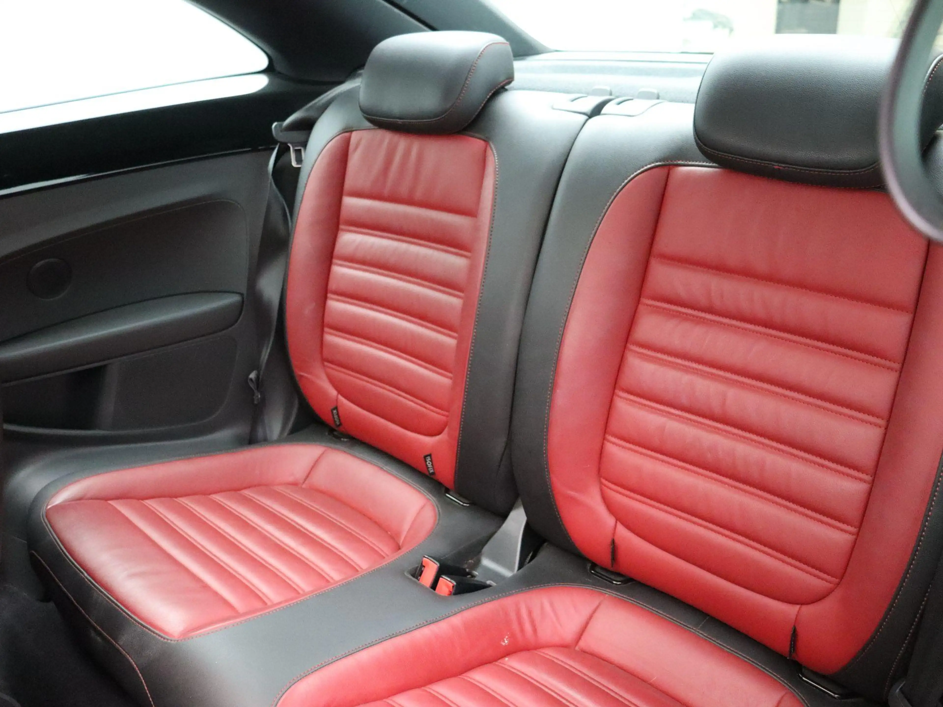 Volkswagen Beetle 1.2 TSi Design | PDC A | Panodak | Zetelverwarming — photo 23