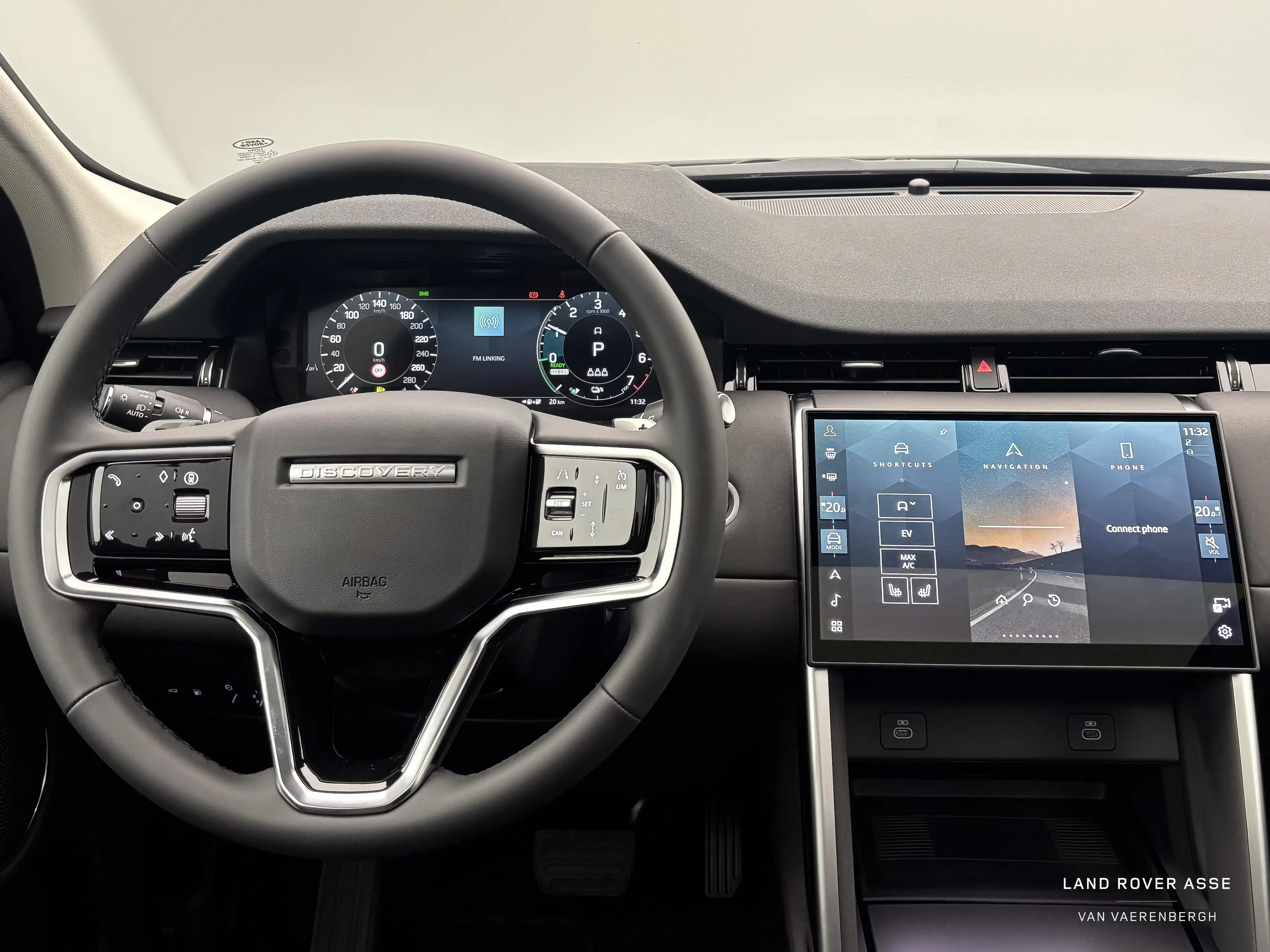 Land Rover Discovery Sport P270e S AWD Auto. 25.5MY — photo 12