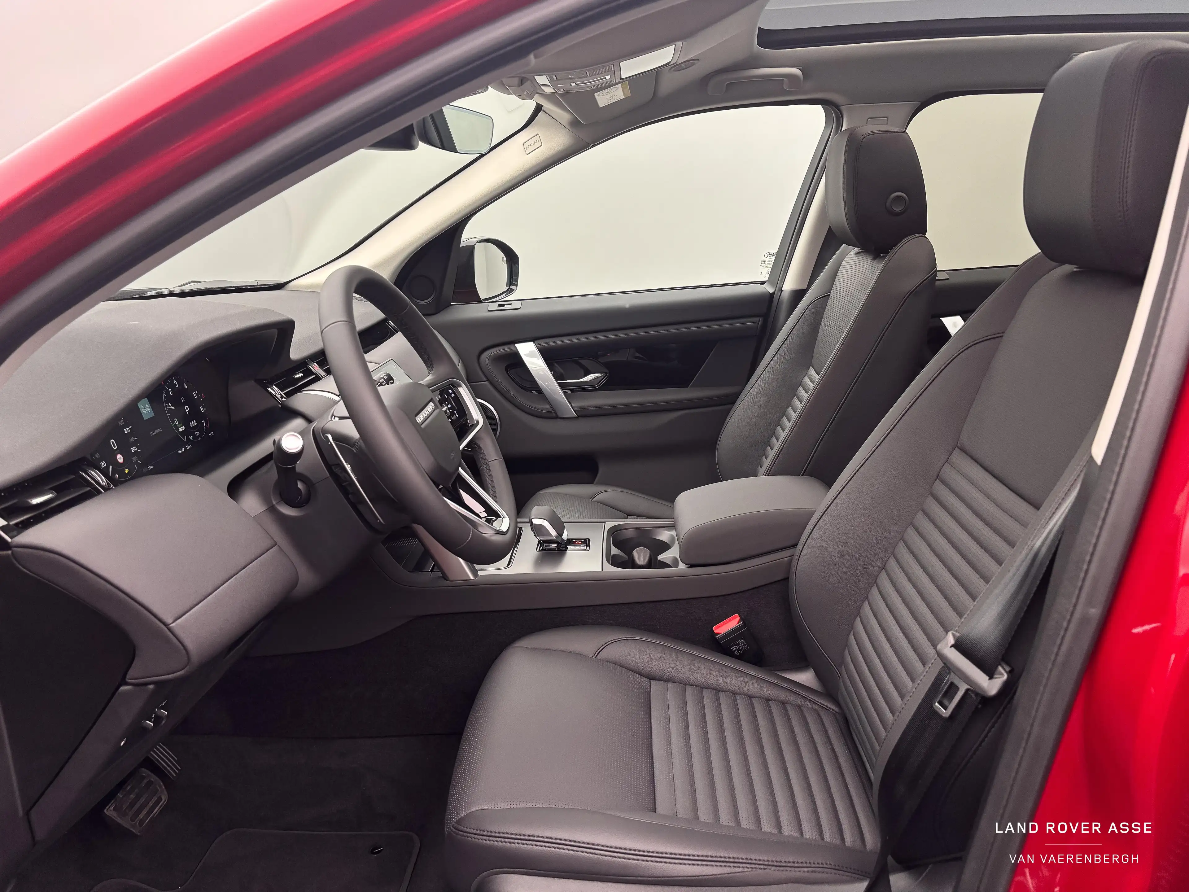 Land Rover Discovery Sport P270e S AWD Auto. 25.5MY — photo 10