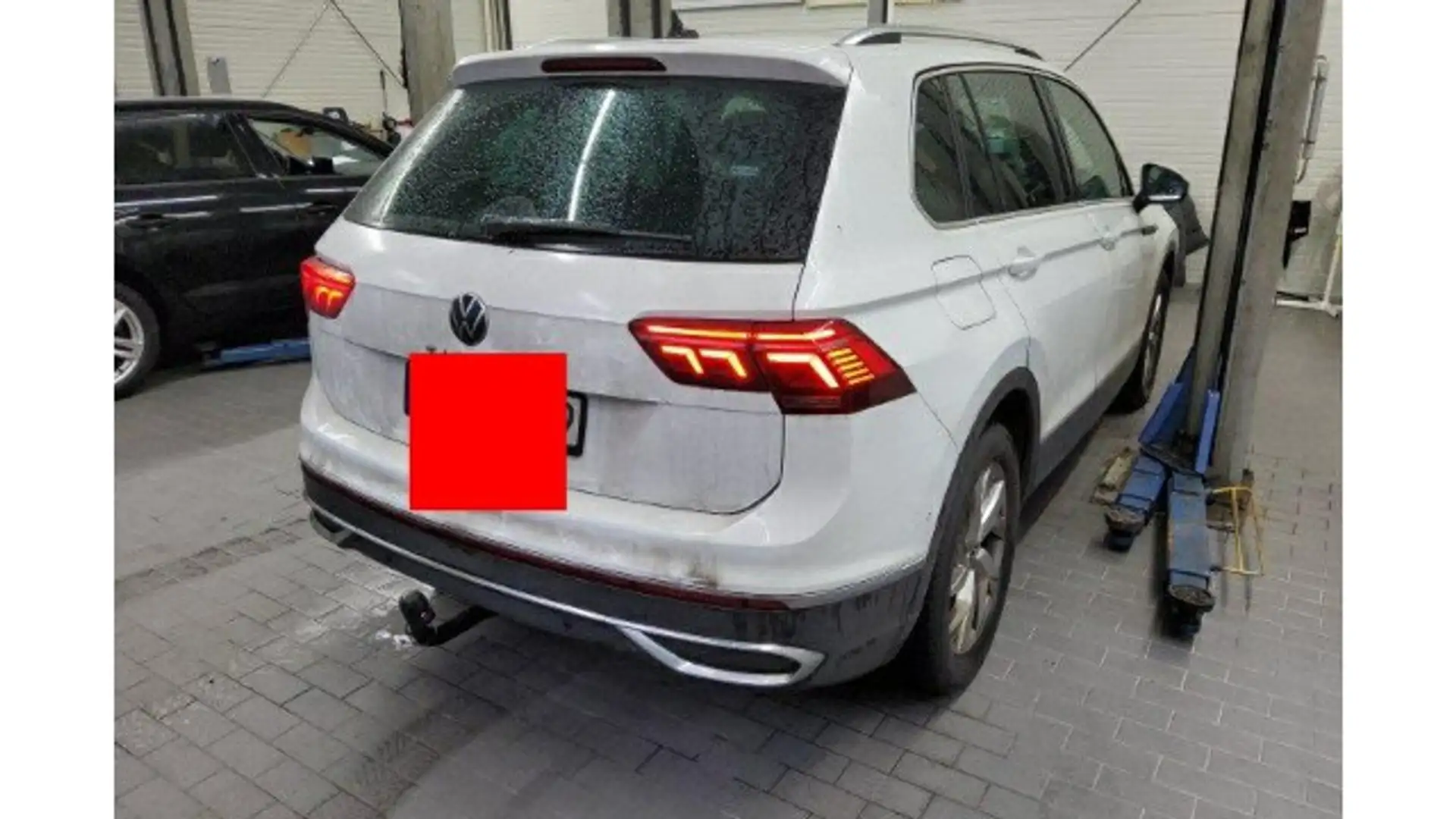 Volkswagen Touareg 3.0 V6 TDI Elegance tiptronic 4Motion Na Blau - 2