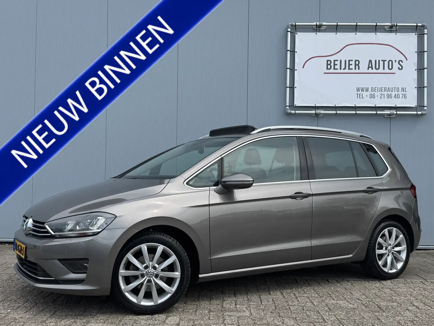 Volkswagen Golf Sportsvan 1.4 TSI Highline Automaat Panoramadak. Gris - 1