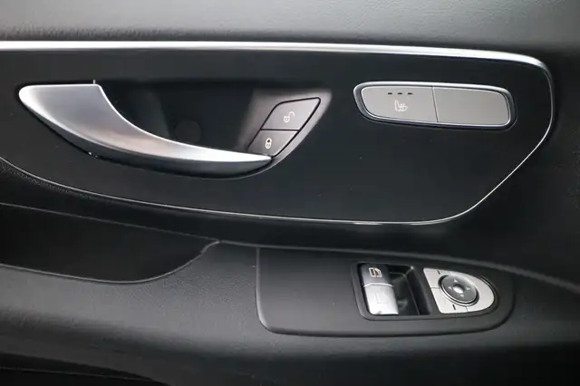 Mercedes-Benz Vito 116 CDI Kombi 4x4 PRO Lang AHK 2,5t 8-Sitzer Ansicht 16