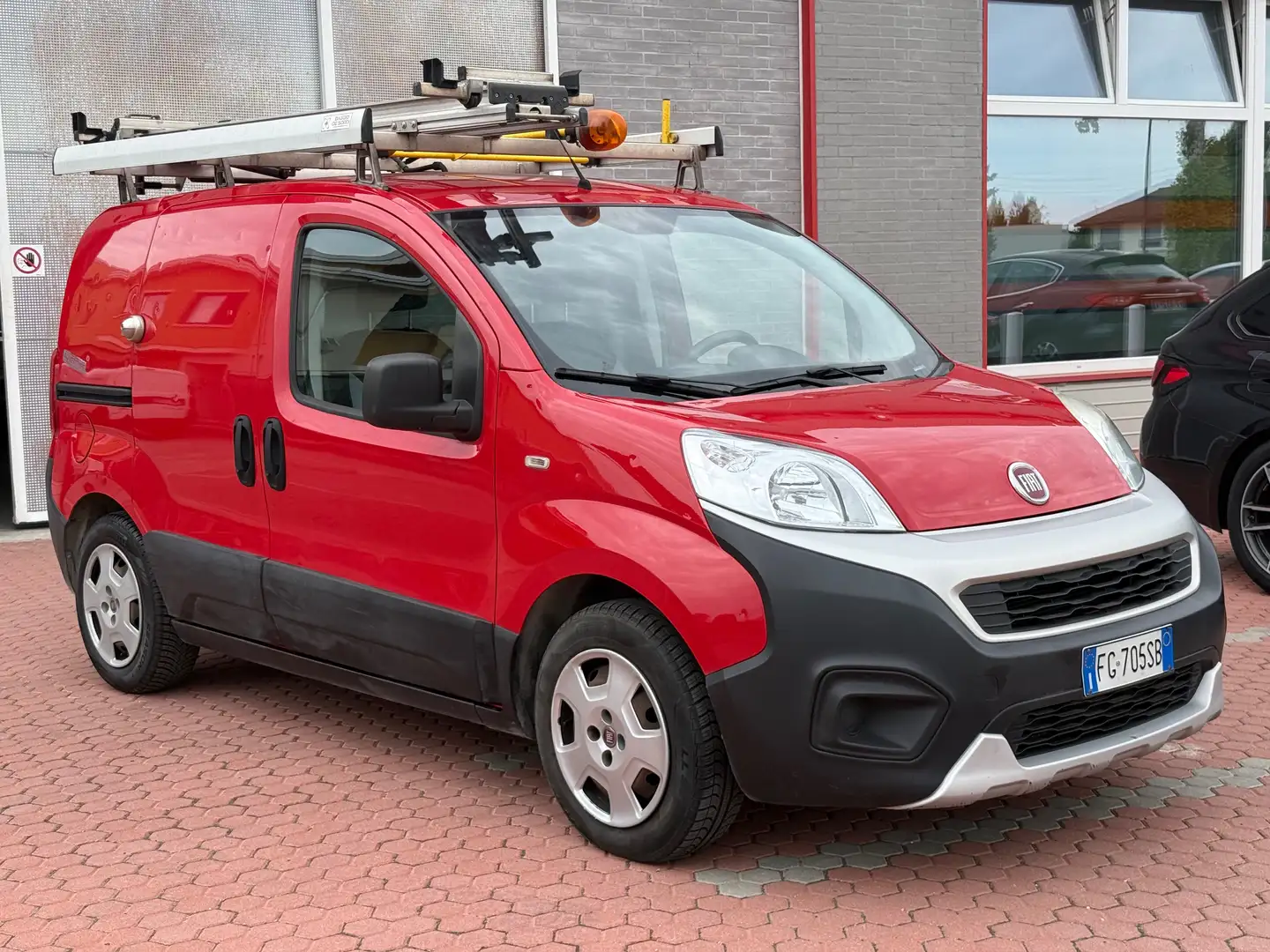 Fiat Fiorino 1.3 MJT 95CV CARGO ADVENTURE Rosso - 1