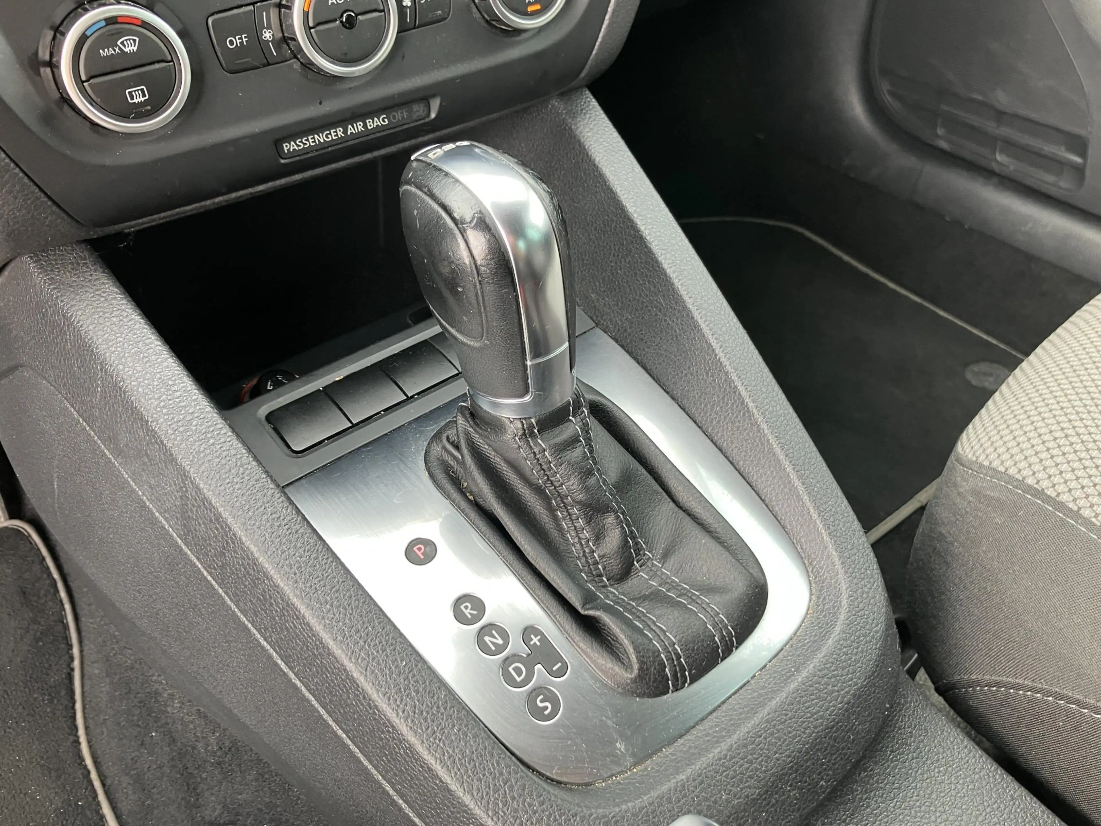 Volkswagen Jetta 1.4 TSI Hybrid Highline | Navi | Xenon | 100% onde — photo 38