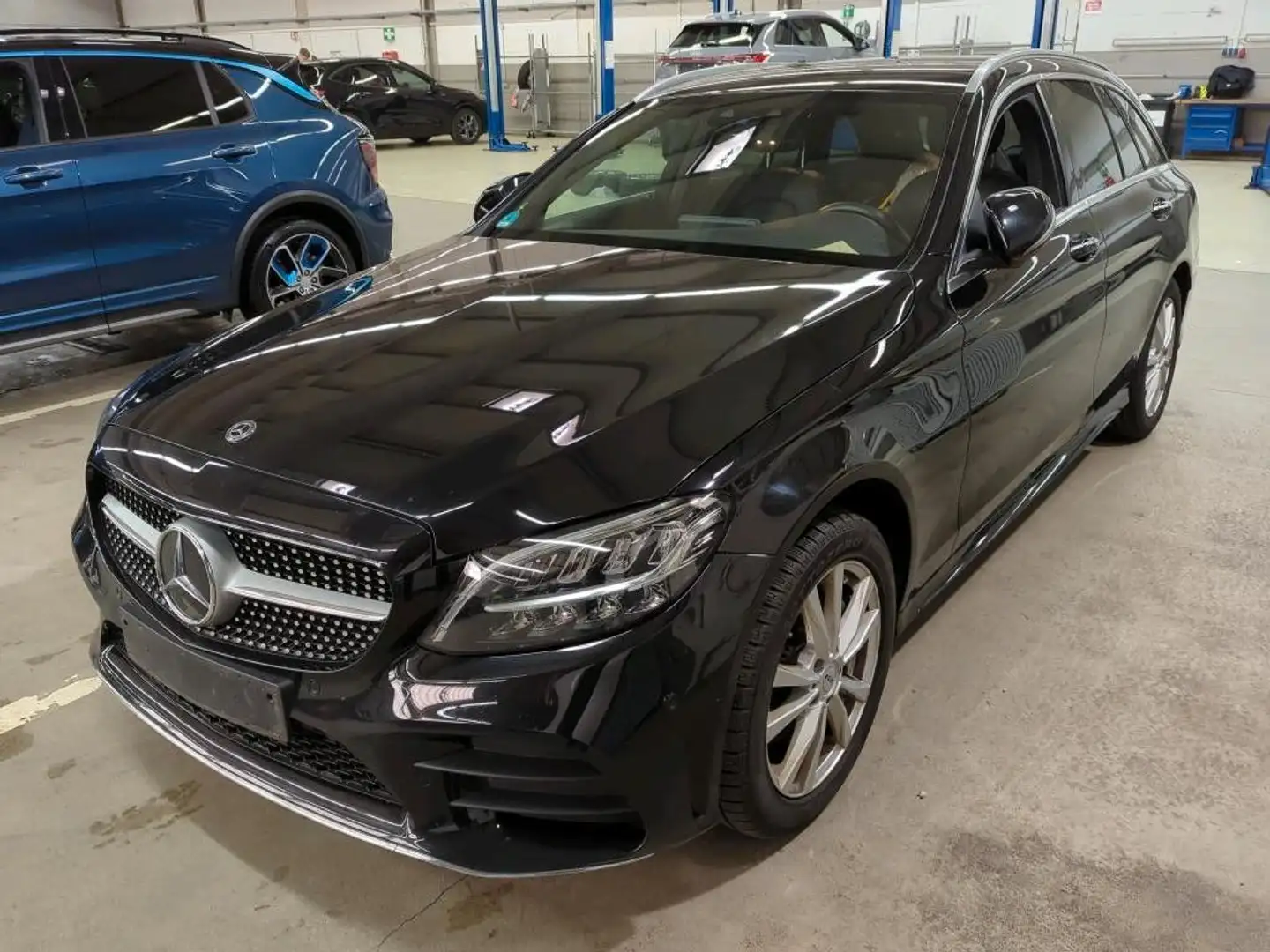 Mercedes-Benz C 220 C -Klasse T-Modell C 220 T d 4Matic* AMG Line* Zwart - 1