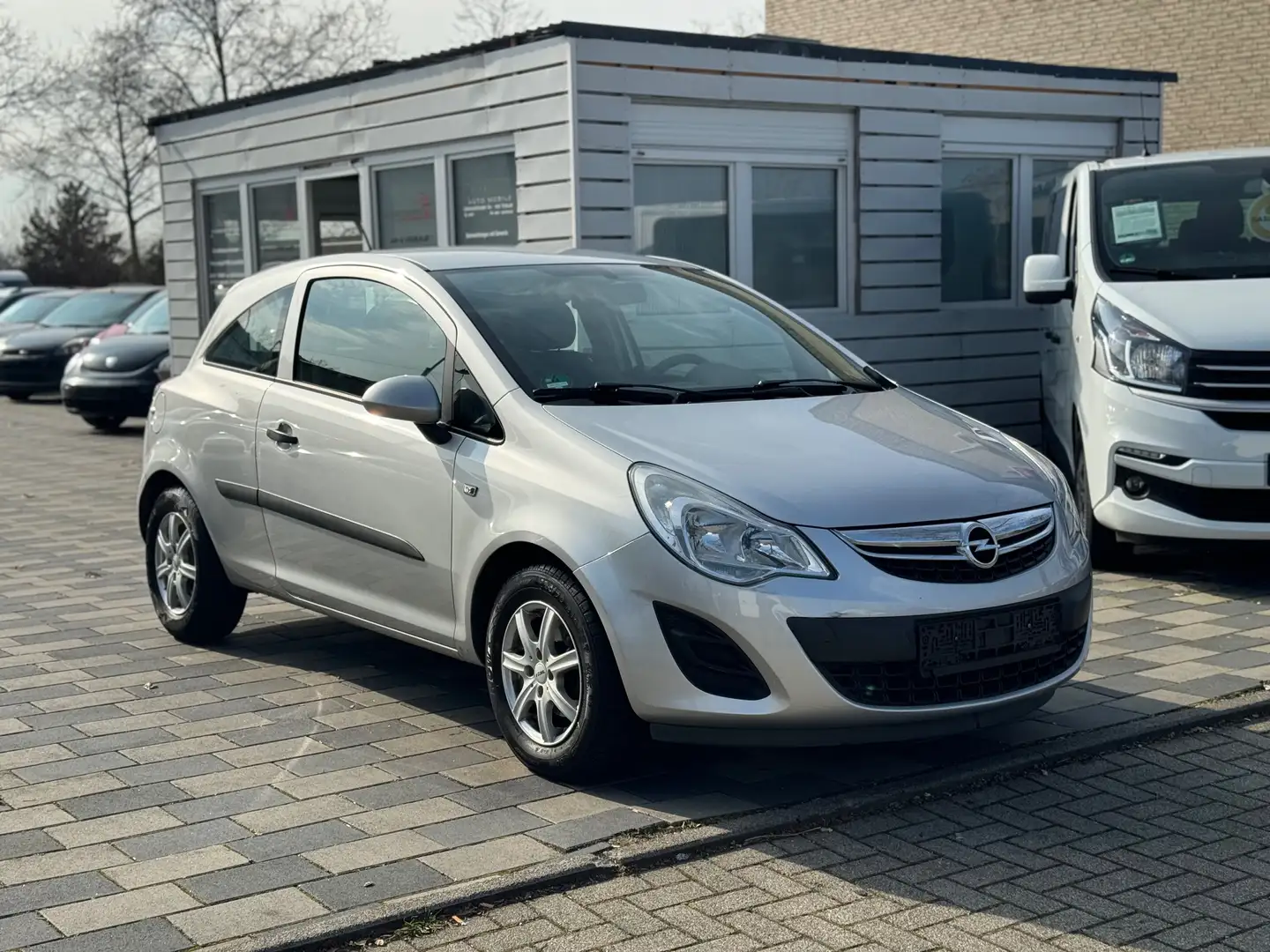 Opel Corsa Selection Grijs - 1