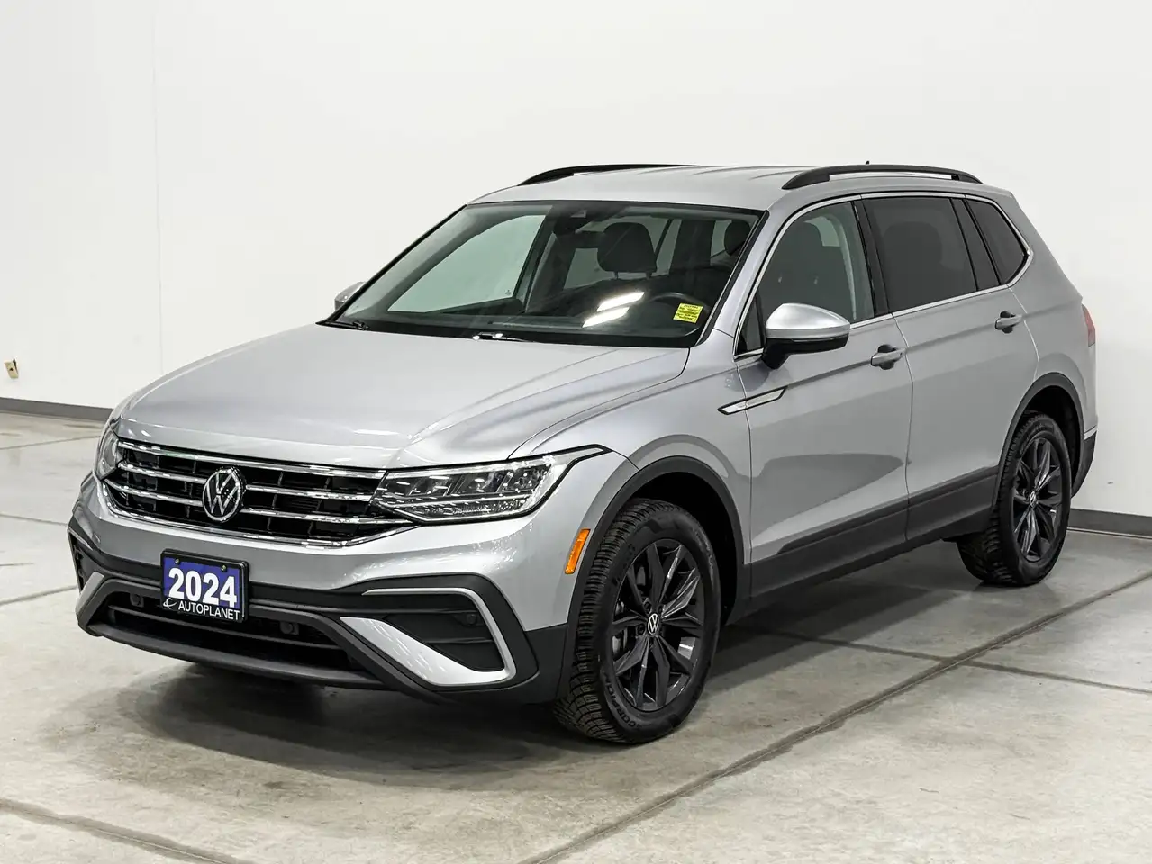 Volkswagen Tiguan photo Volkswagen Tiguan