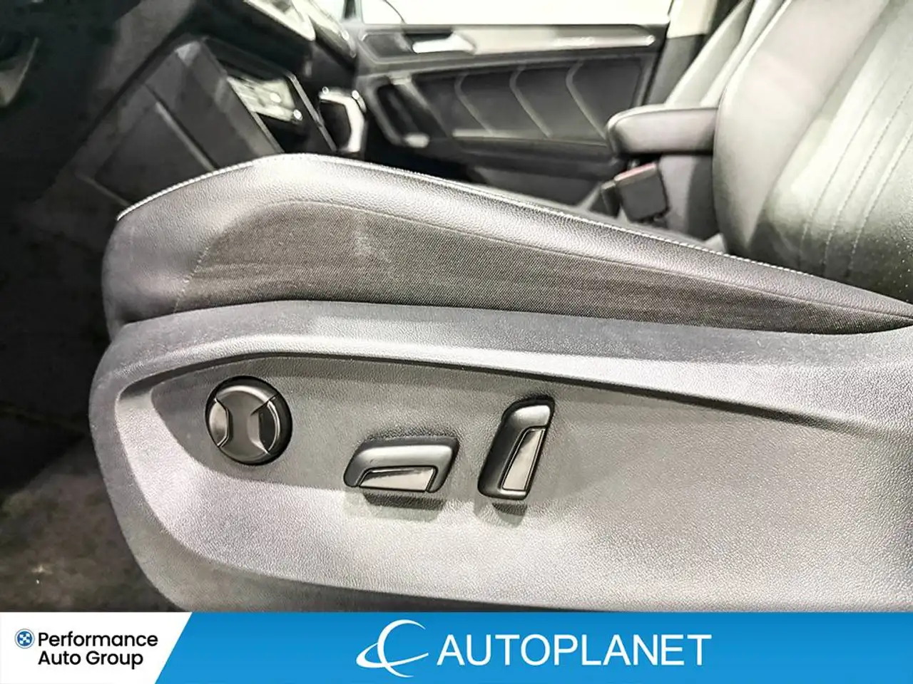 Volkswagen Tiguan photo Volkswagen Tiguan