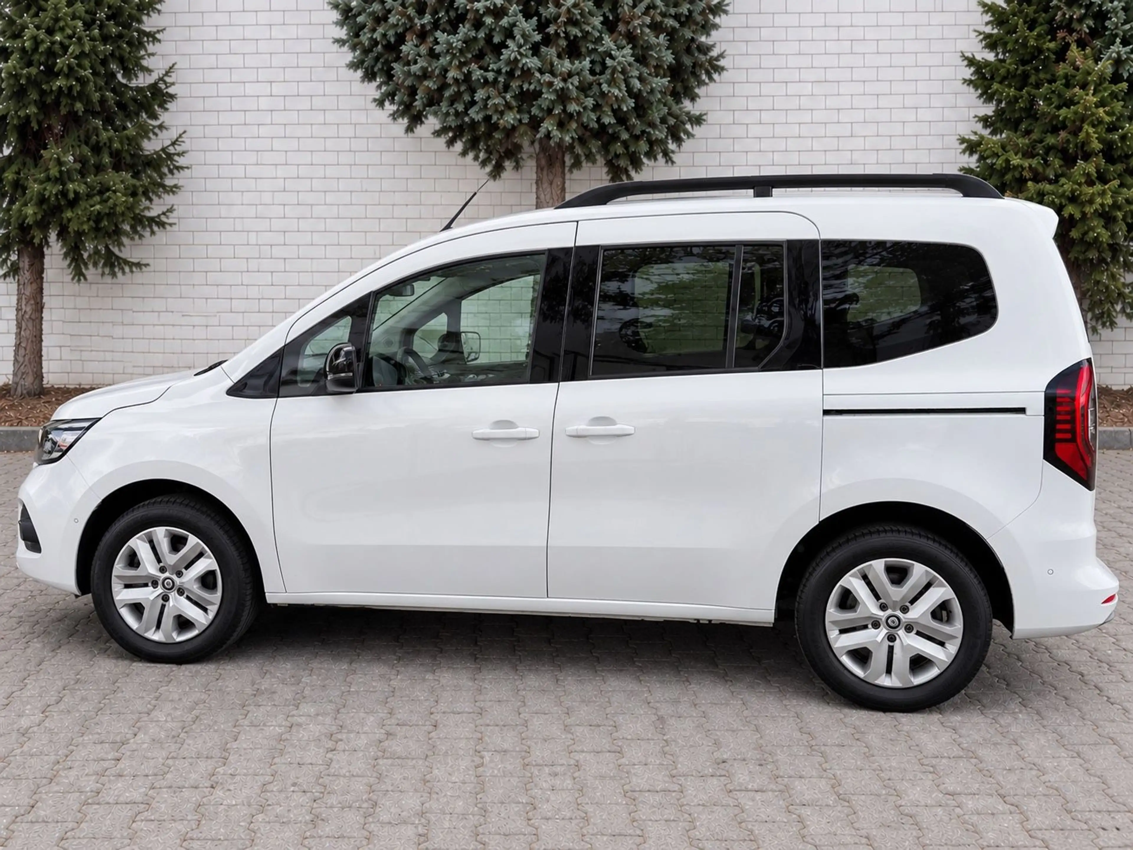 Renault Kangoo III Techno TCe 130/ Autom./SHZ/Kamera/ACC — photo 6