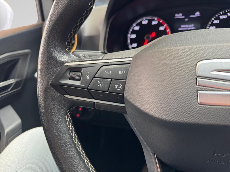 SEAT Ibiza Ibiza 1.0i MPI Style /// Cruise controle /// Parkeersensoren achteraan /// Lane assist /// Front assist — photo 11