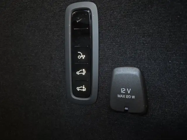Polestar 3 view 14