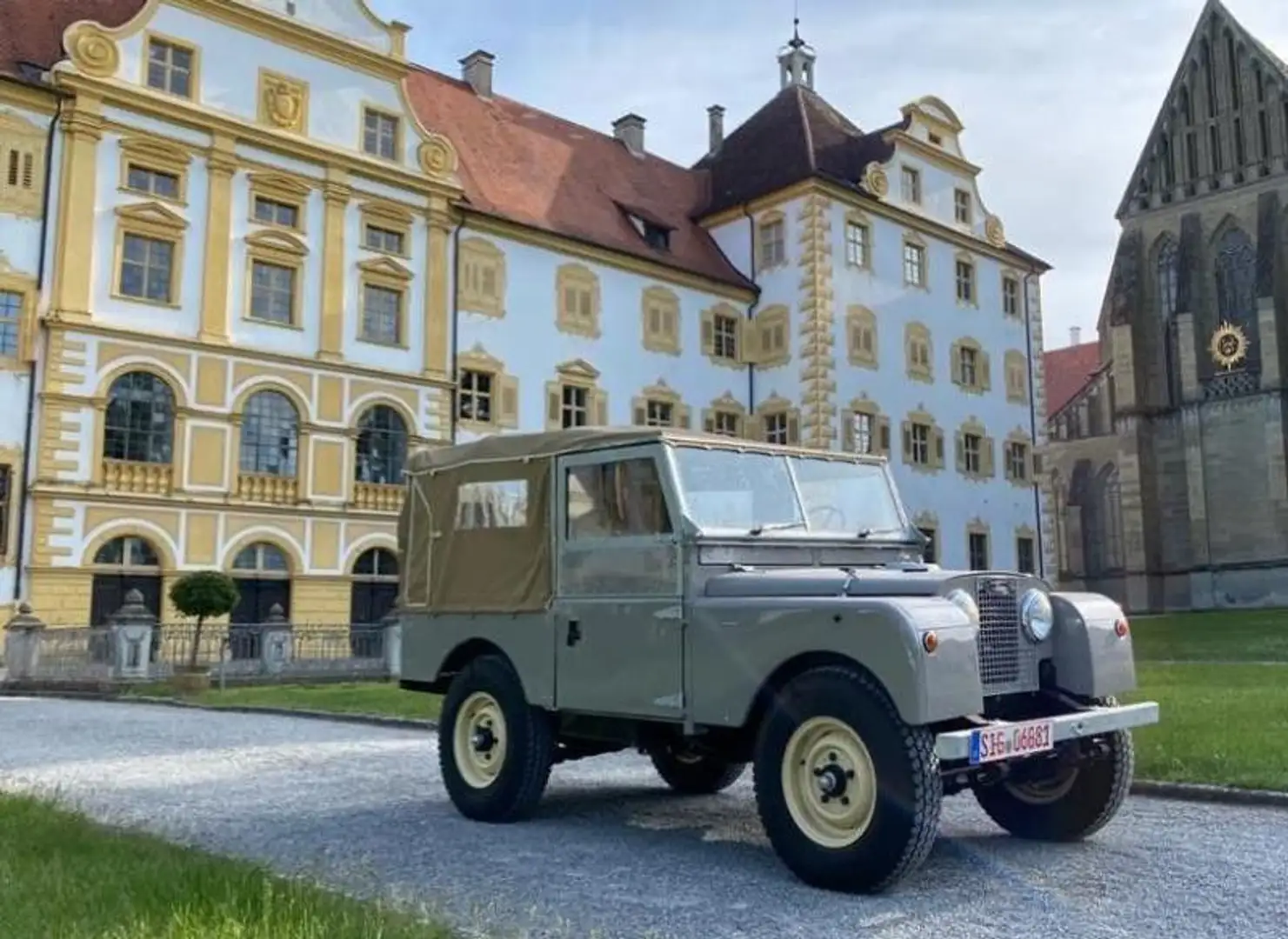 Land Rover Series 88 V8 Bej - 1