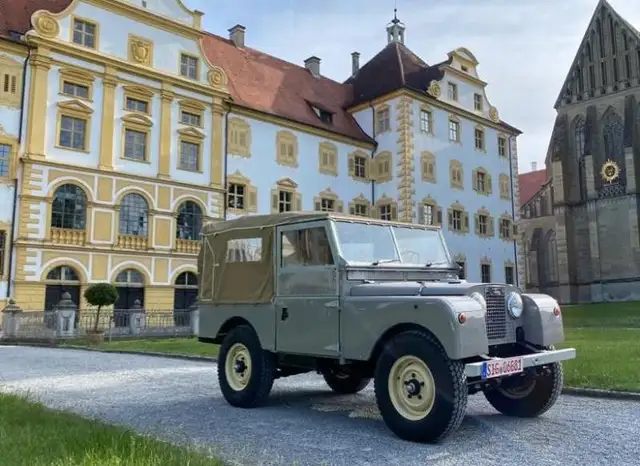 Land Rover Series 88 V8