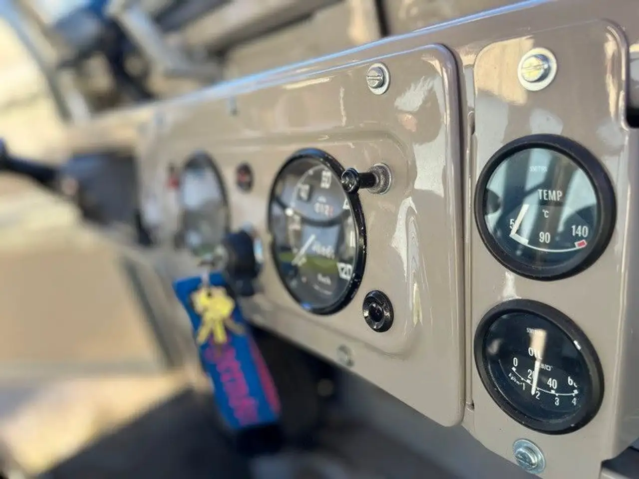 Land Rover Series 88 V8, foto 10