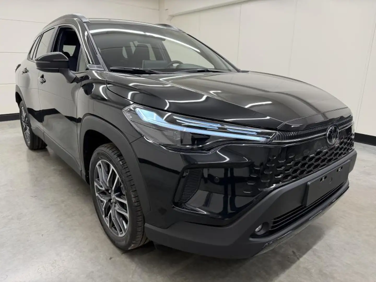 Toyota Corolla Cross Style + Nieuw Stock Schwarz - 2