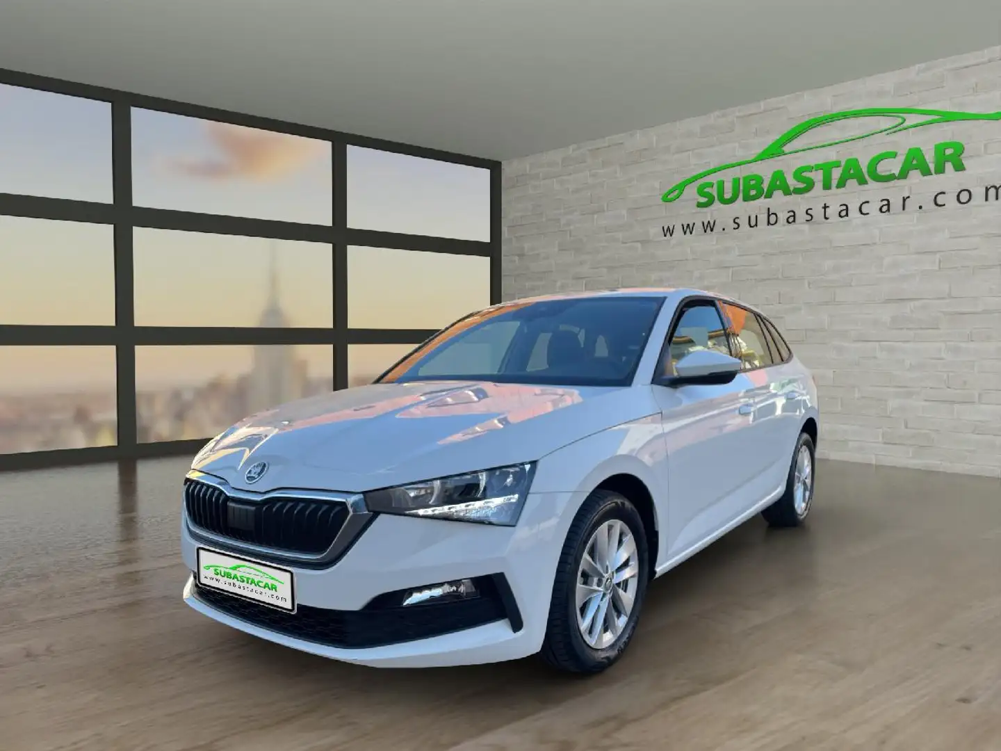 Skoda Scala 1.0 TSI 81KW (110CV) Active Blanc - 1