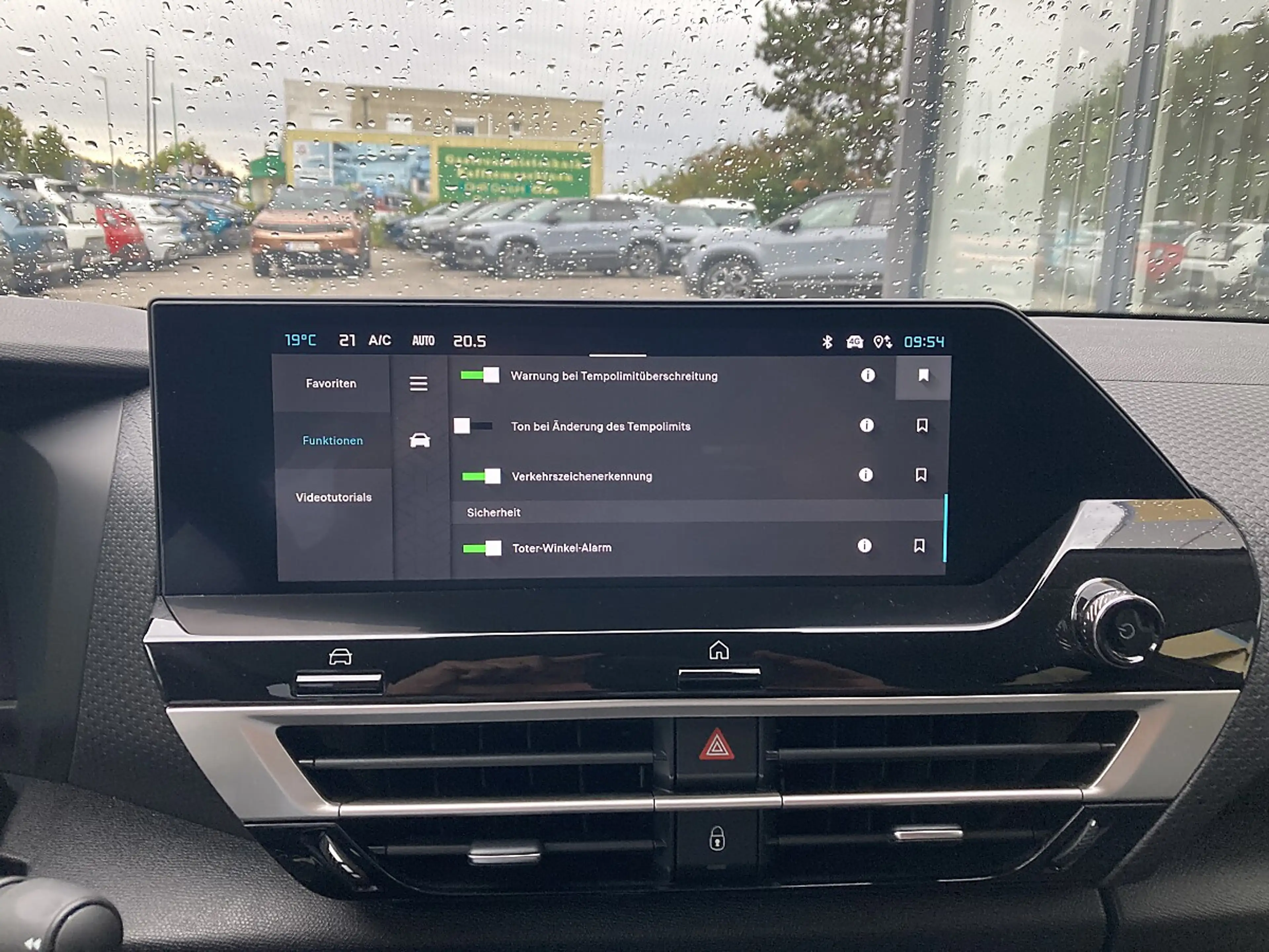 Citroen C4 PureTech 130 EAT8 Max!NAVI,KAMERA,LED,ACC,TOP! — photo 18