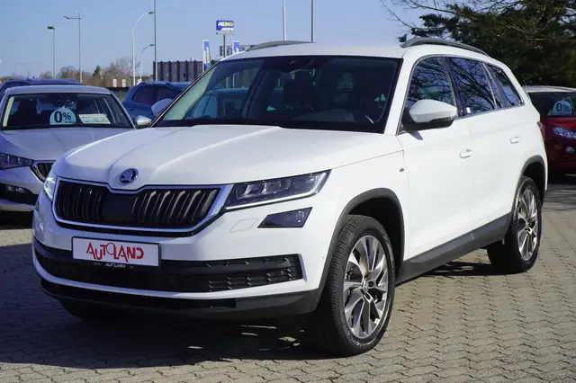 Skoda Kodiaq 2.0 TSI DSG 4x4 ACC AHK Lenkradheizung