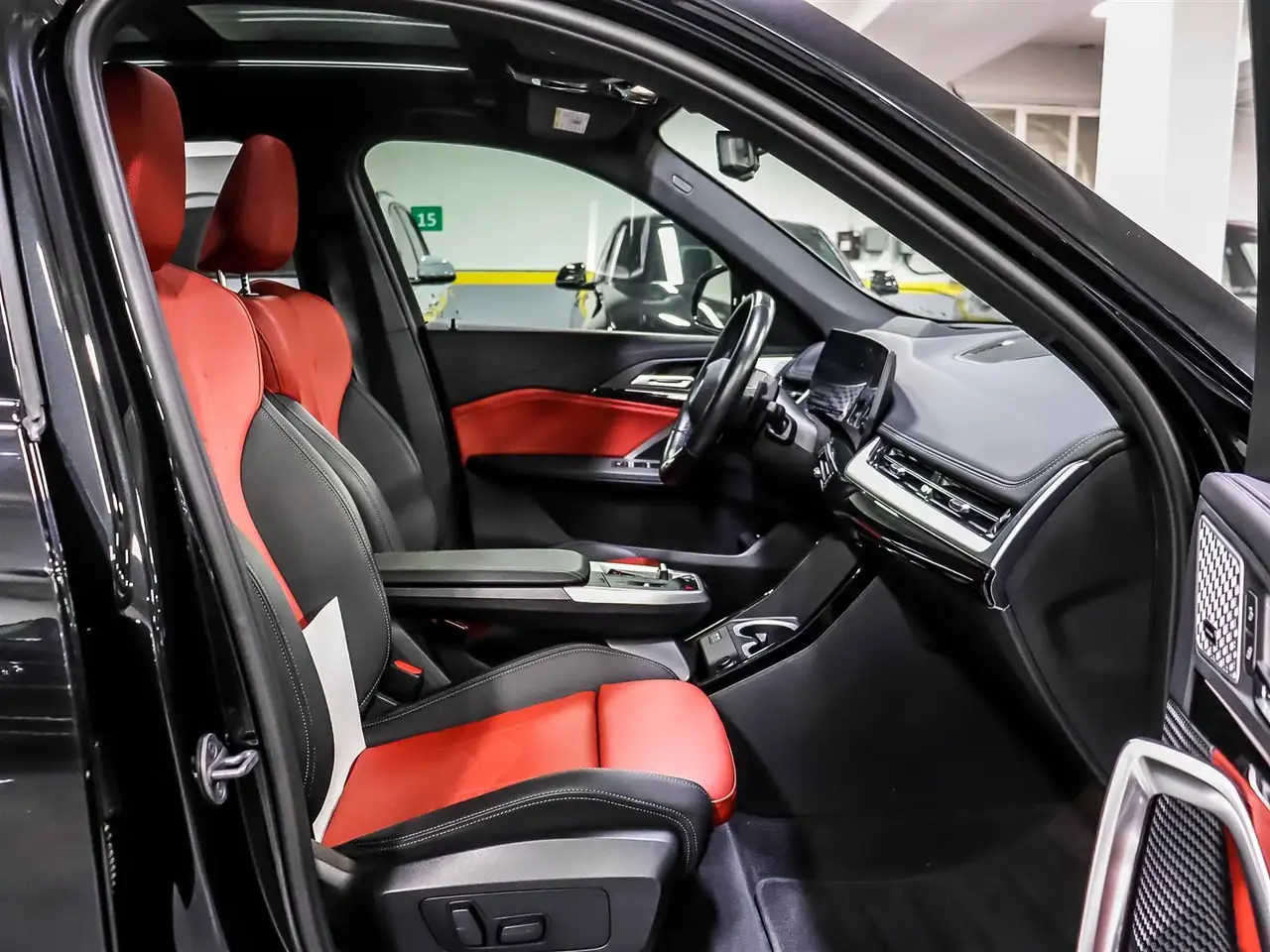 BMW X1 снимка BMW X1