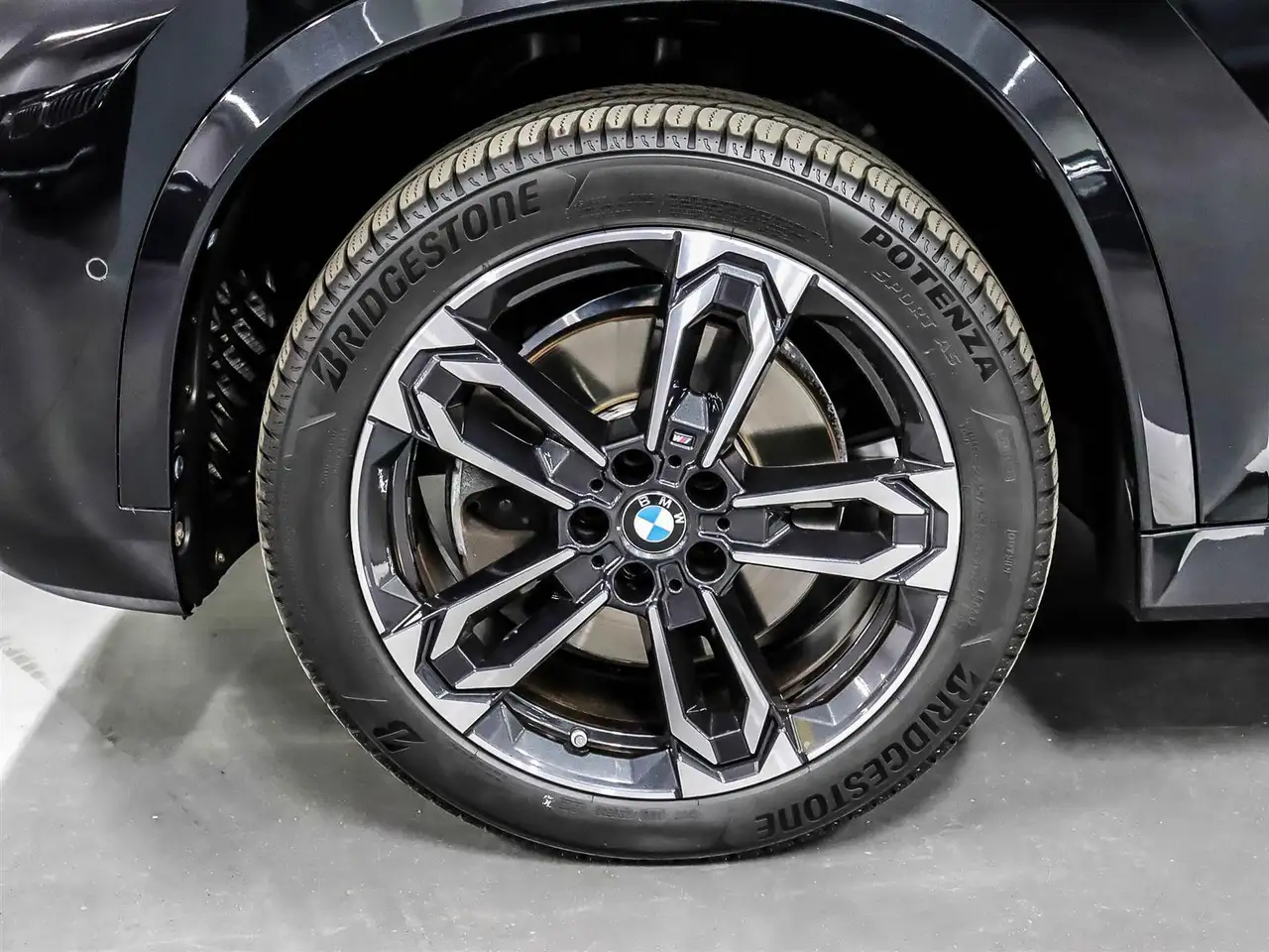 BMW X1 снимка BMW X1