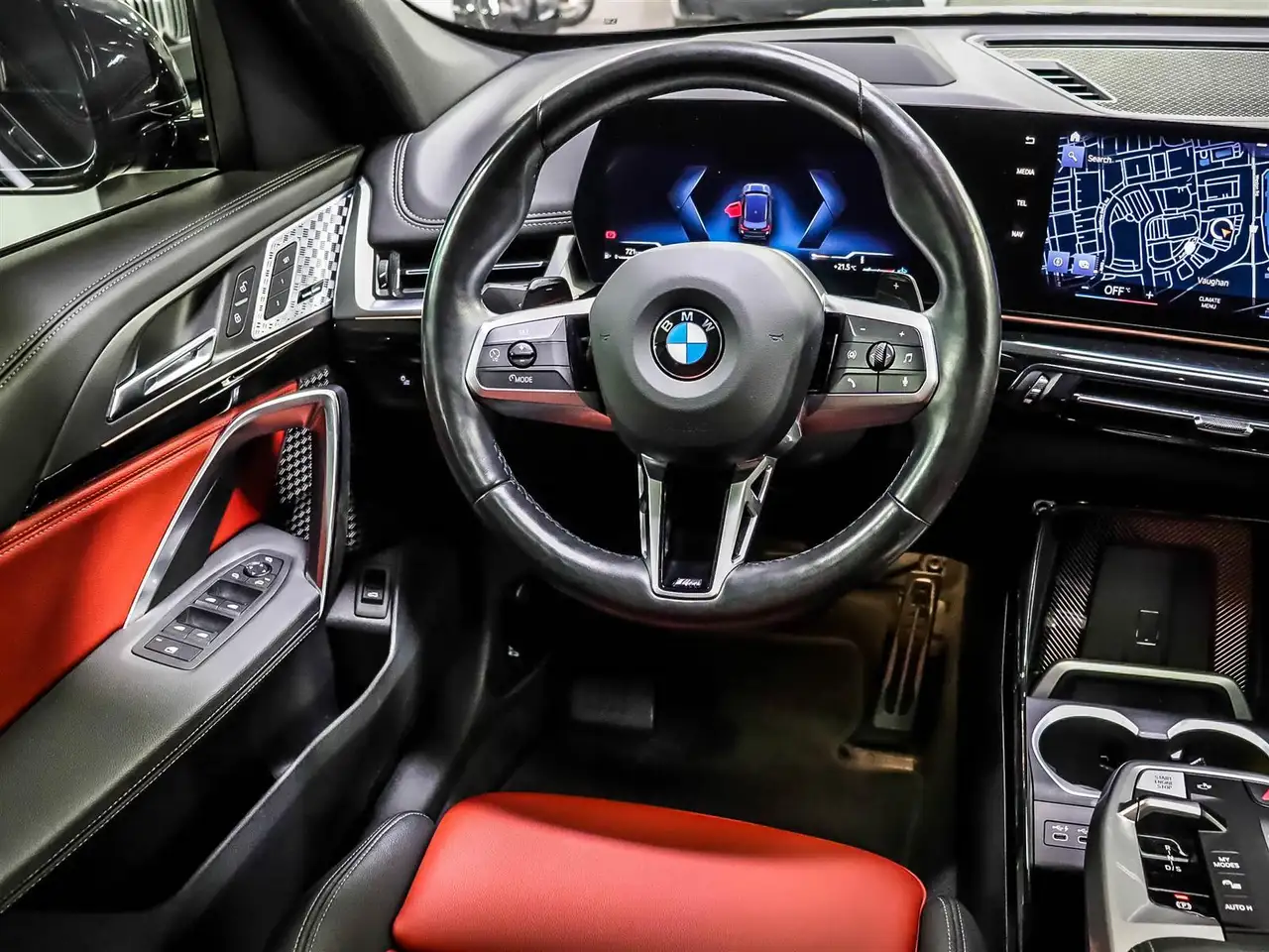 BMW X1 снимка BMW X1