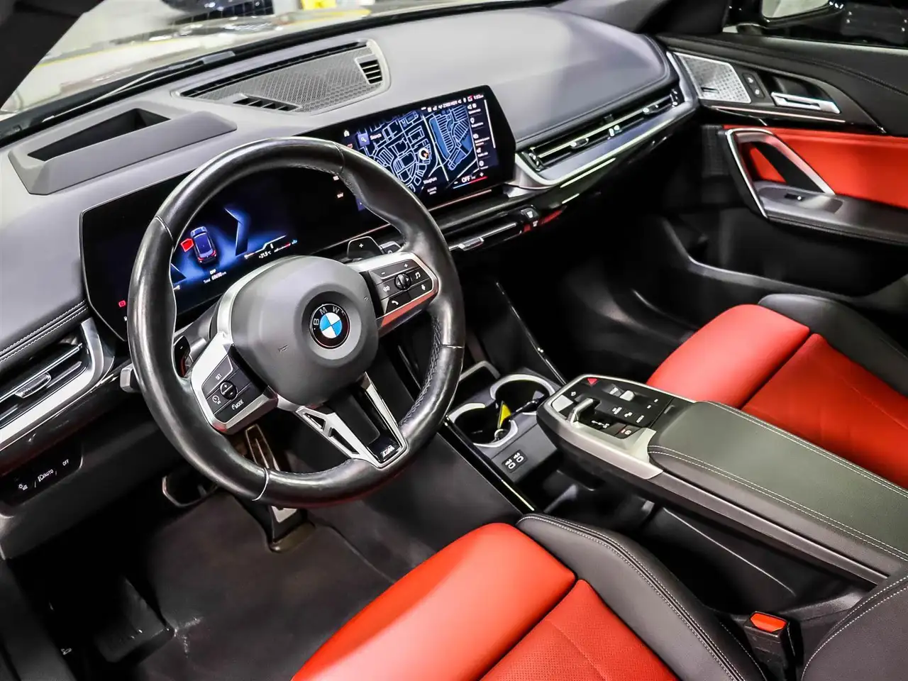 BMW X1 снимка BMW X1