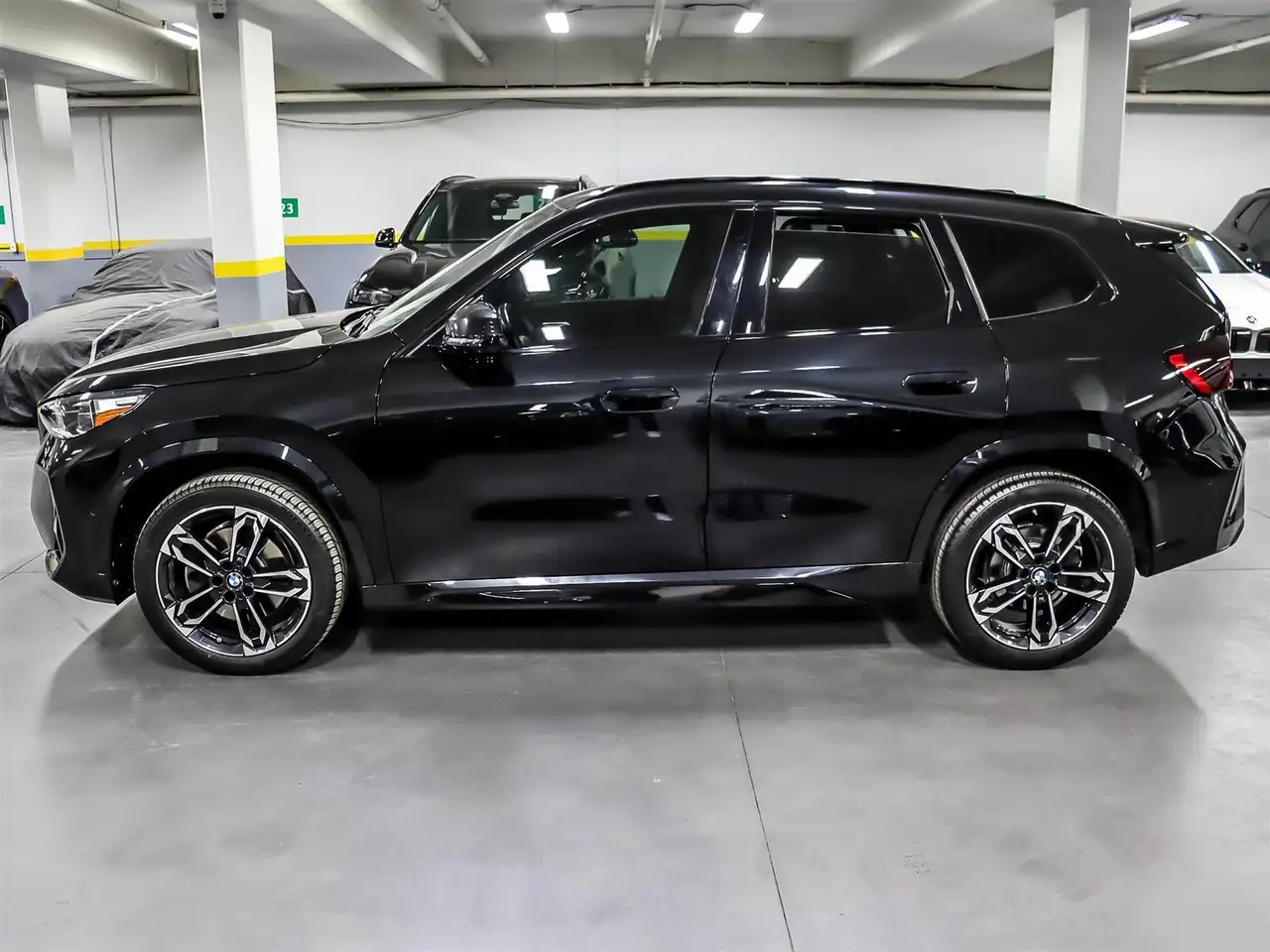 BMW X1 снимка BMW X1