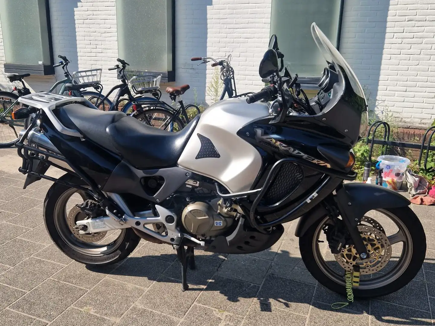 Honda Varadero SD01 XL 1000V Zilver - 2