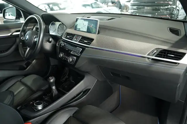 BMW X2 view 15