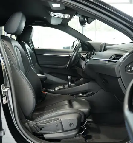 BMW X2 view 13