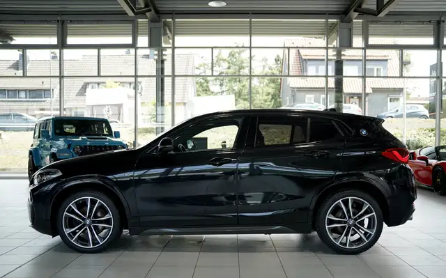 BMW X2 view 10