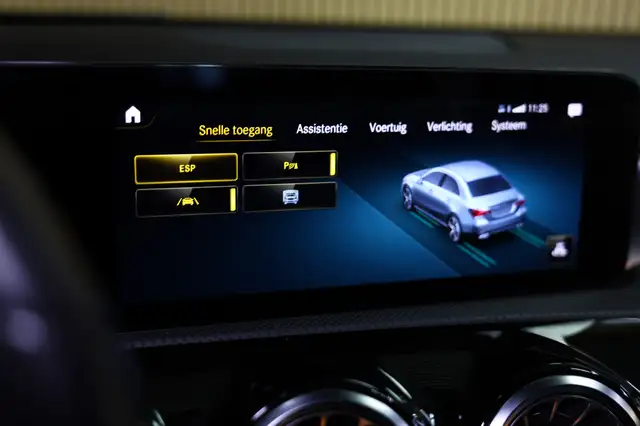 Mercedes-Benz A-Class view 30