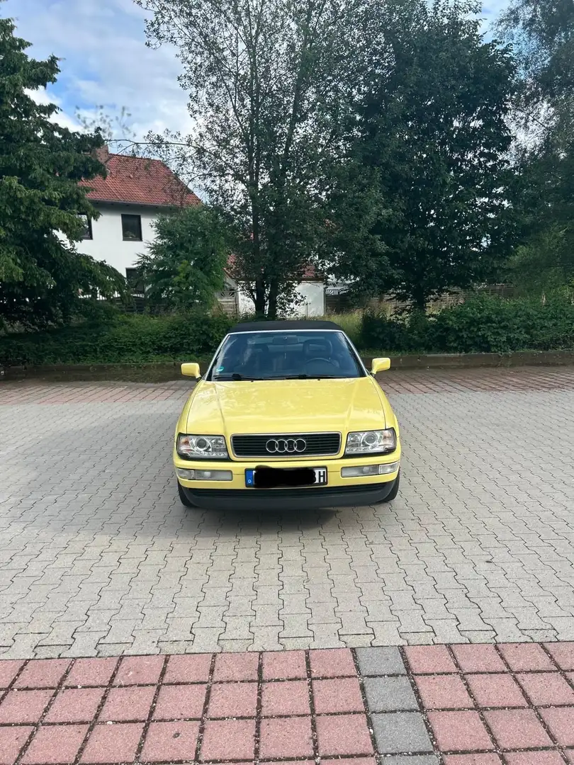 Audi Cabriolet Jaune - 1