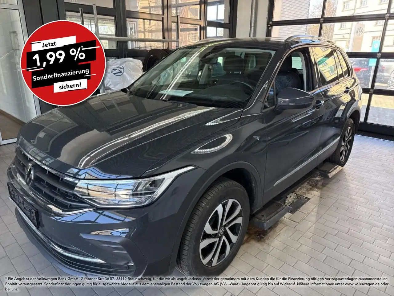 Volkswagen Tiguan ACTIVE 2.0TDI DSG LED NAV AHK ACC SHZ Navi