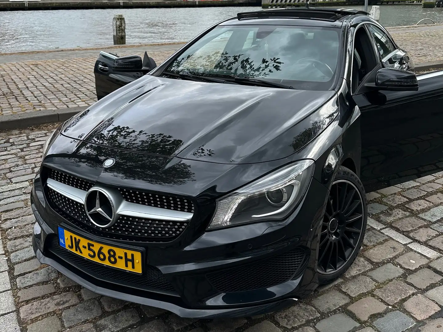 Mercedes-Benz CLA 180 CLA 180 Ambition Zwart - 2