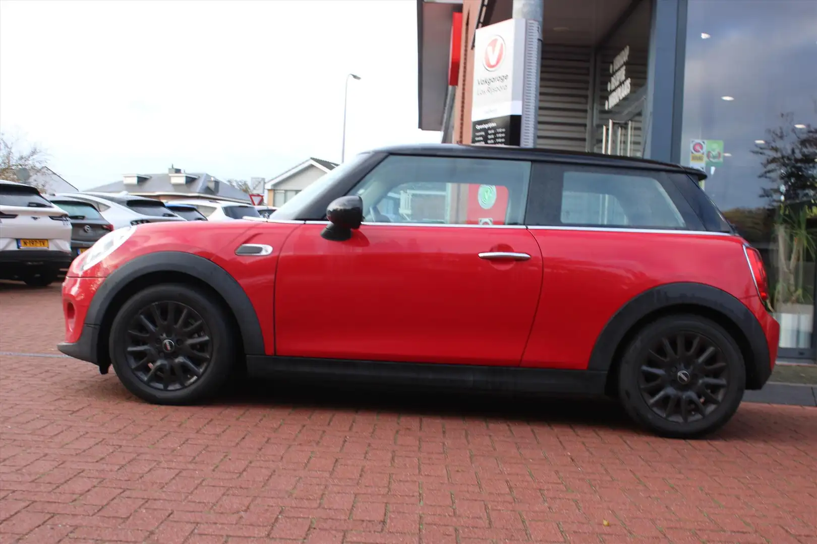 MINI Mini 1.5 *Cooper* | Navigatie | A/C | Cruise Contr Червоний - 2