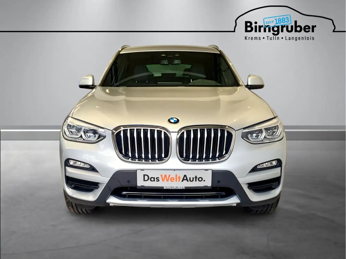 BMW X3 sDrive18d xLine Silber - 2