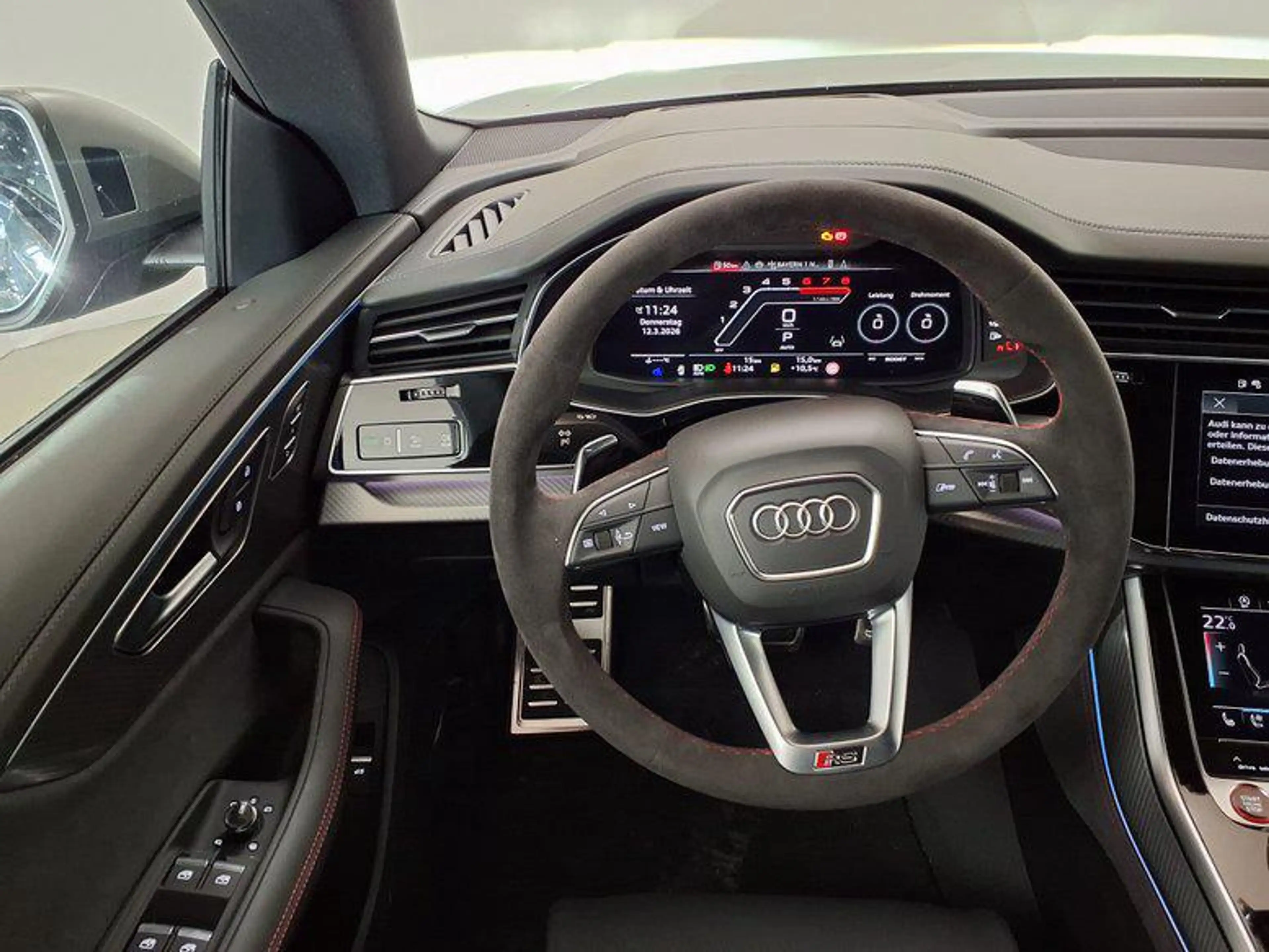 Audi RS Q8 performance 4.0 TFSI 8-Gang-Tiptronic quattro R... — photo 12