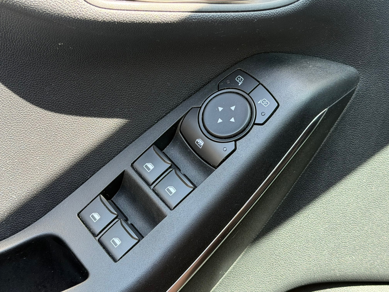 Ford Fiesta 1.0 EcoBoost Hybrid ST-Line X Pano|Cruise|B&O|Came — photo 26