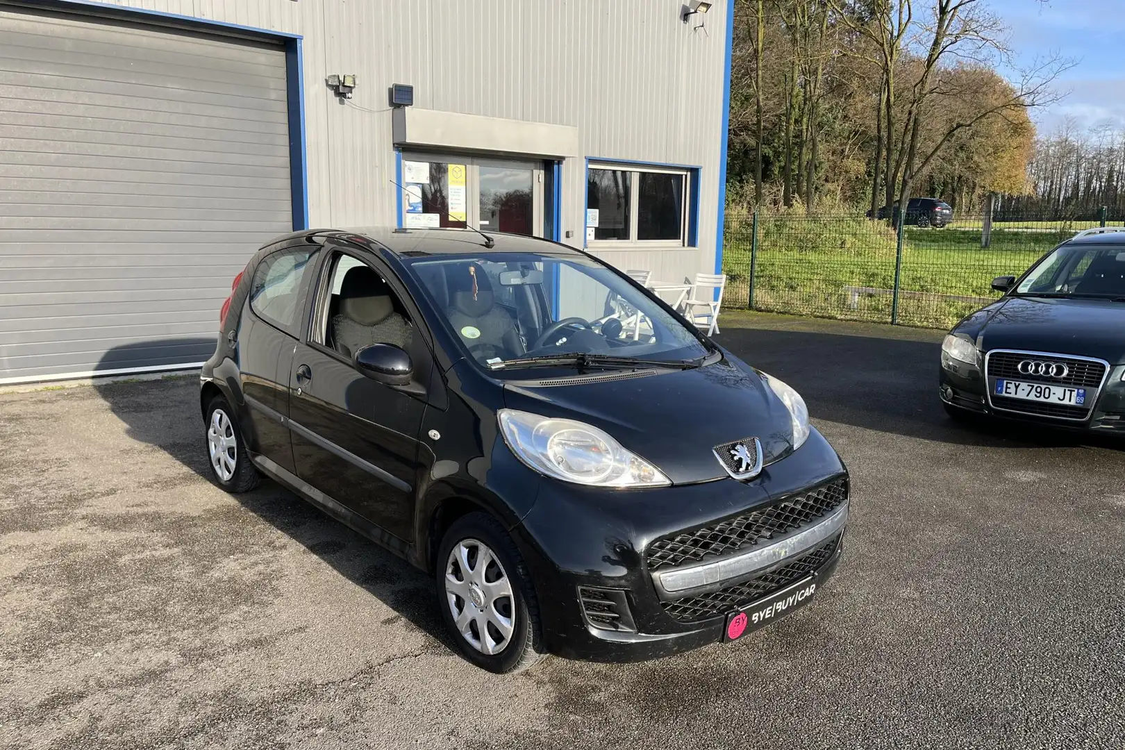Peugeot 107 1.0i 68CH Trendy CLIM GARANTIE 12M Noir - 2